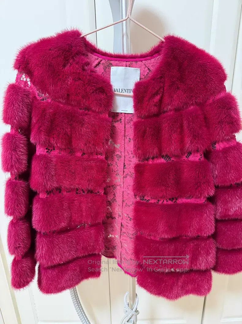 Valentino Valentino Lace mink coat coat date red Size XS / US 0-2 / IT 36-38 - 2 Thumbnail