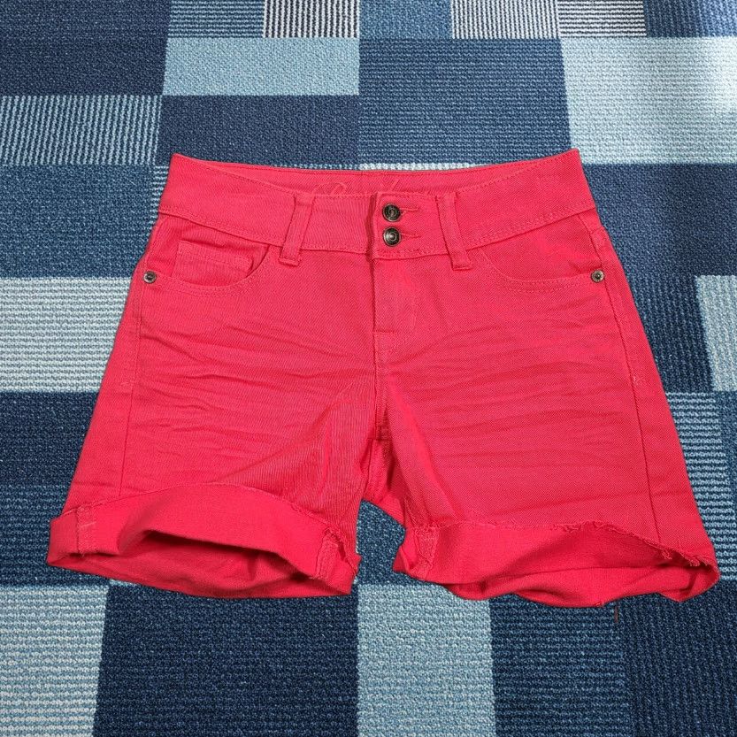 Denime dELiA*s Shorts Womens 00 Red Bailey Boyfriend Low Rise Cuffed Medium Wash Denim Size 24" / US 00 / IT 34 - 1 Thumbnail