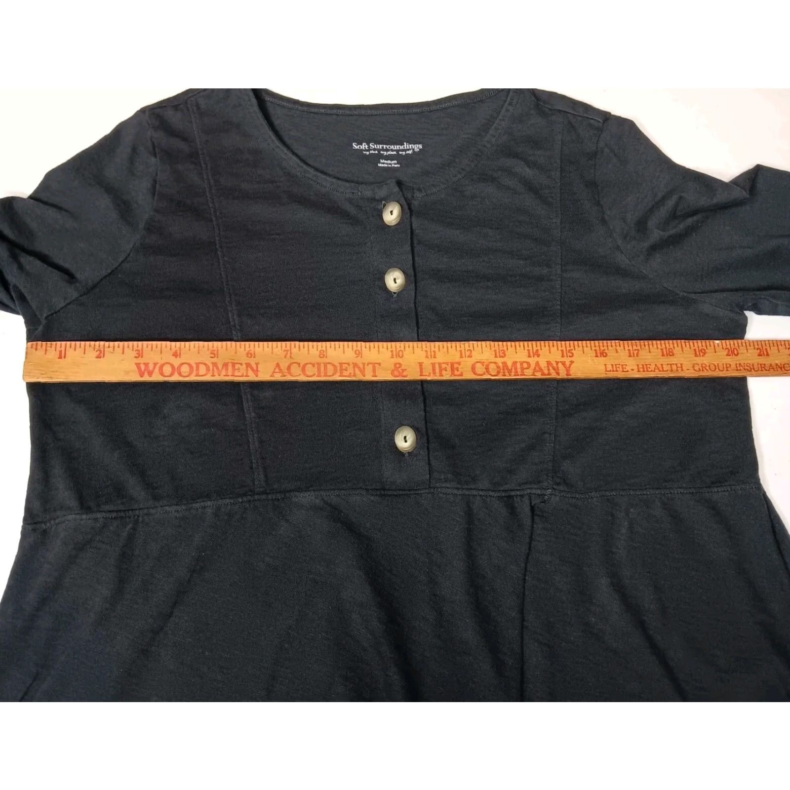 Soft Surroundings SOFT SURROUNDINGS Knit Henley Shirt Medium Dark Gray Roll Tab Sleeve Lagenlook Womens Size M / US 6-8 / IT 42-44 - 6 Thumbnail