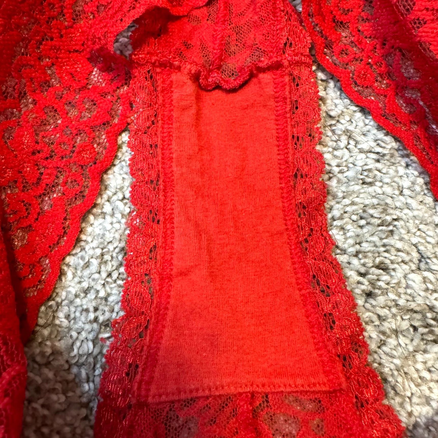 Victoria's Secret Victoria's Secret Panties Underwear Thong Medium Red Lace Cheeky Sexy Lacie M Red Lace Cheeky Womens Size 32" / US 10 / IT 46 - 4 Thumbnail
