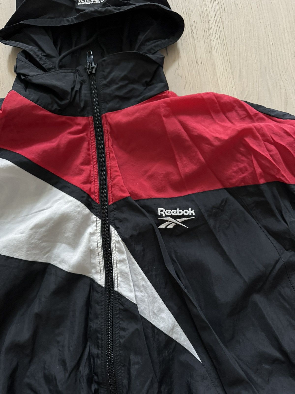 Vetements Vetements x Reebok SS17 Oversized Runway Windbreaker Size US S / EU 44-46 / 1 - 4 Thumbnail