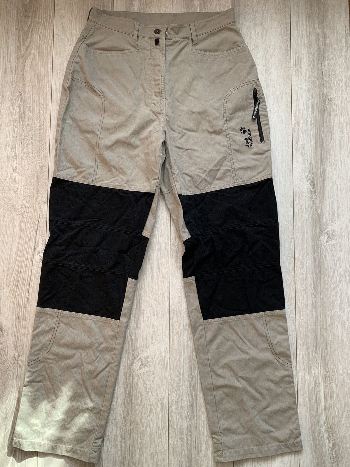 Jack Wolfskin Jacks Wolfskin outdoor pants Size 32" / US 10 / IT 46 - 1 Thumbnail