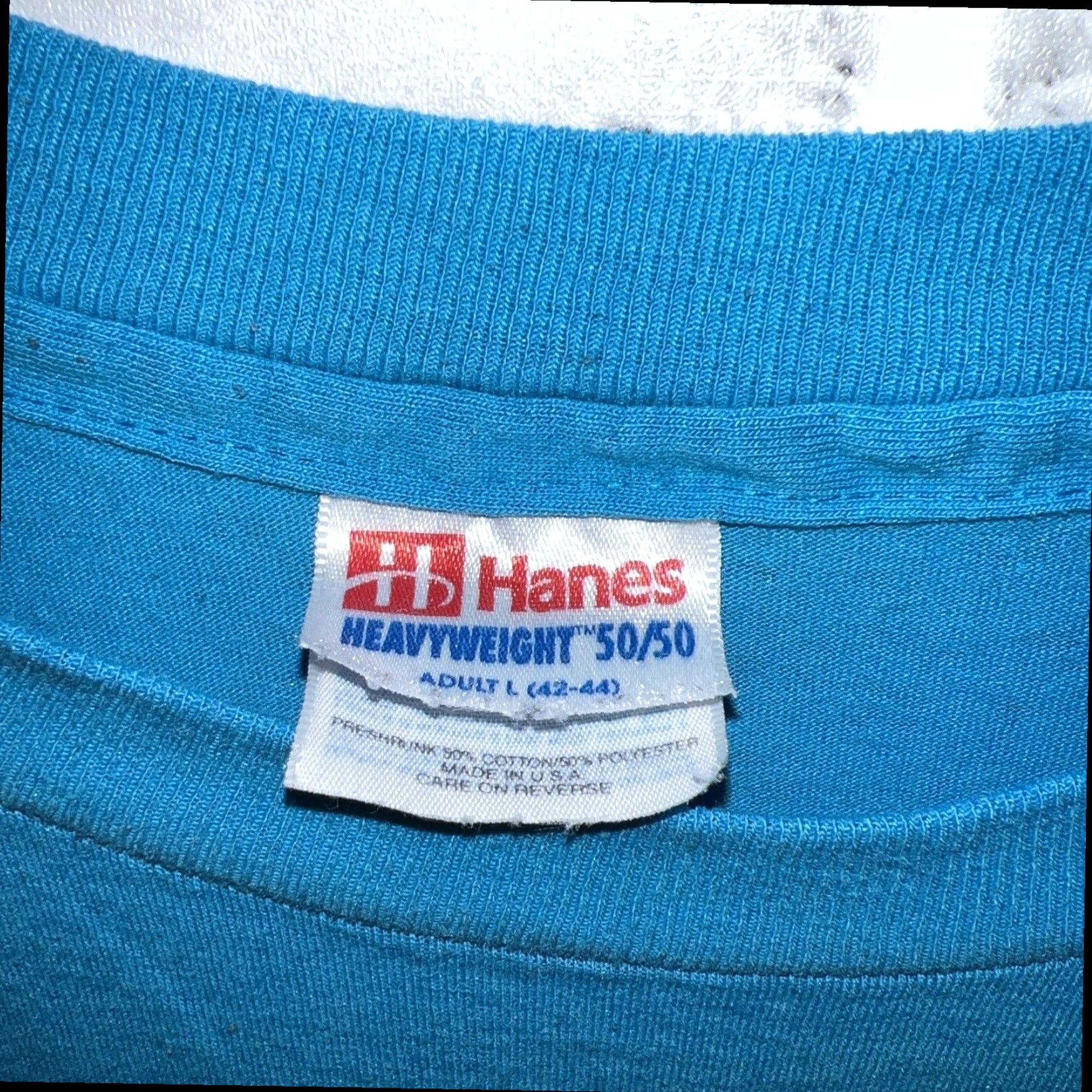 Hanes VINTAGE Hanes Stitch Blue Fish Print Single Stitch T-Shirt Adult Large Size US L / EU 52-54 / 3 - 3 Thumbnail