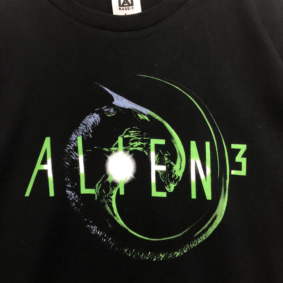 Japanese Brand ALIEN 3 MOVIE X TOPVALU Graphic Tshirt Size US L / EU 52-54 / 3 - 3 Thumbnail