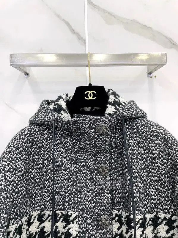 Chanel Chanel Gray Wool Blend Mid-Length Coat . Size S / US 4 / IT 40 - 2 Thumbnail