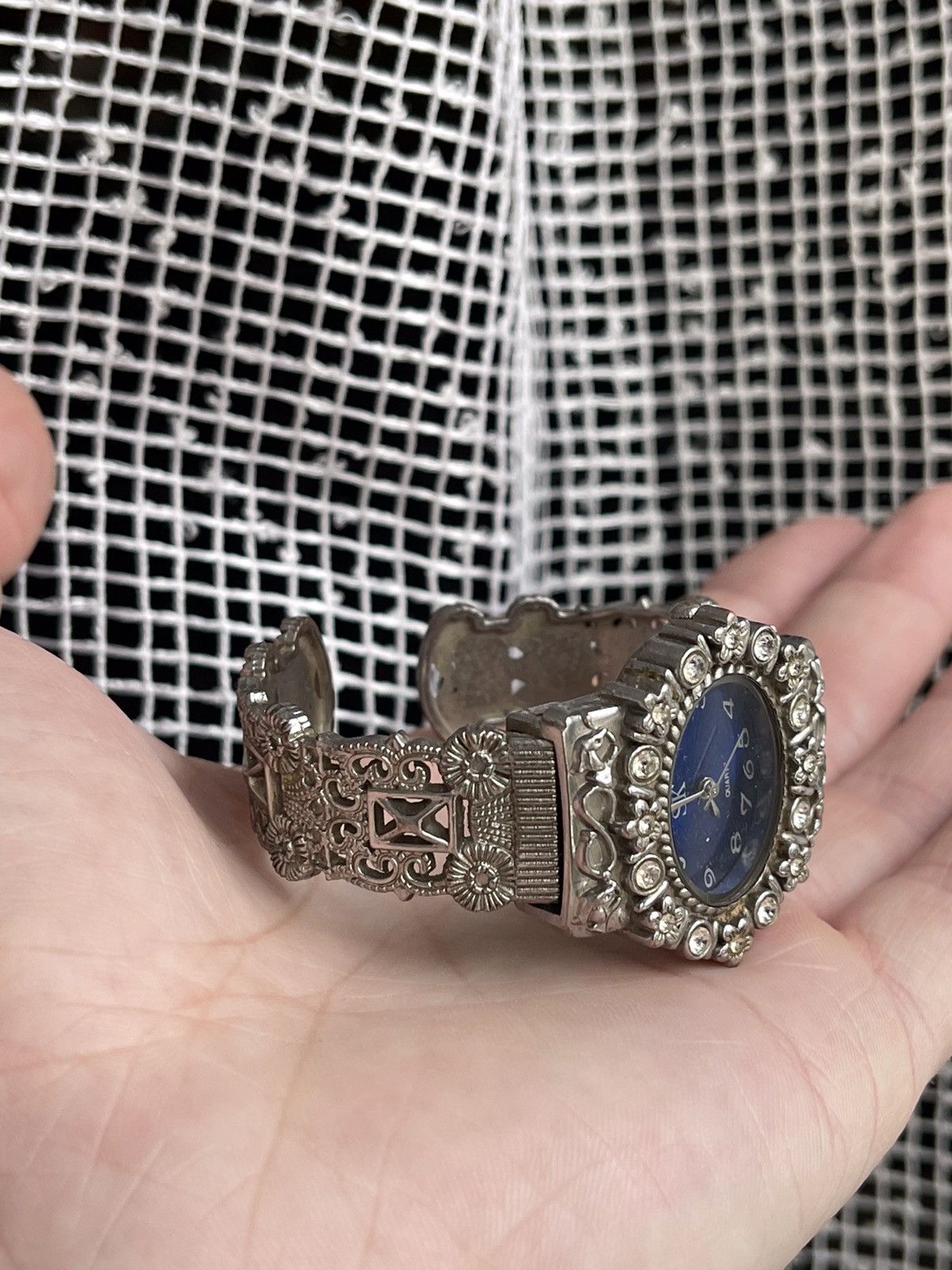 Hysteric Glamour Futuristic watch 00s Japanese style rare ladies bracelet Size ONE SIZE - 5 Thumbnail