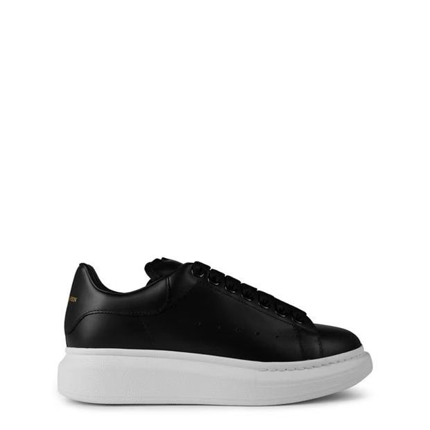 o1g2r1mq0824 Oversized Sneakers in White & Black