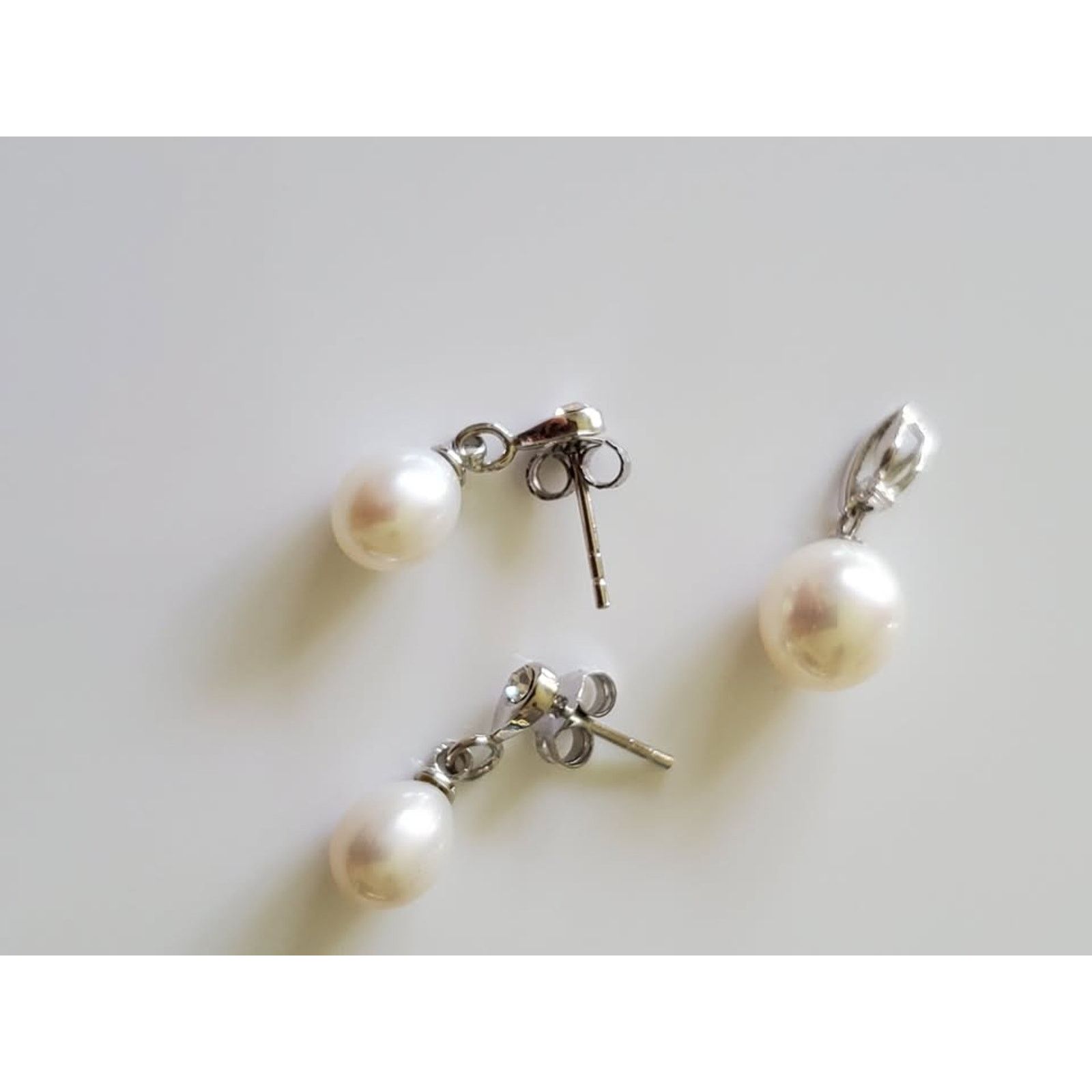 Unknown London Sterling Silver Cultured Pearl Earrings and Pendant Size ONE SIZE - 2 Thumbnail