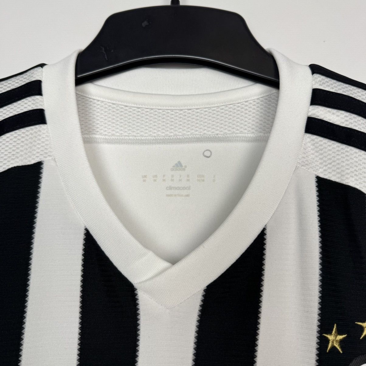 Adidas JUVENTUS 2015 2016 HOME FOOTBALL SHIRT SOCCER JERSEY ADIDAS Size US M / EU 48-50 / 2 - 14 Thumbnail