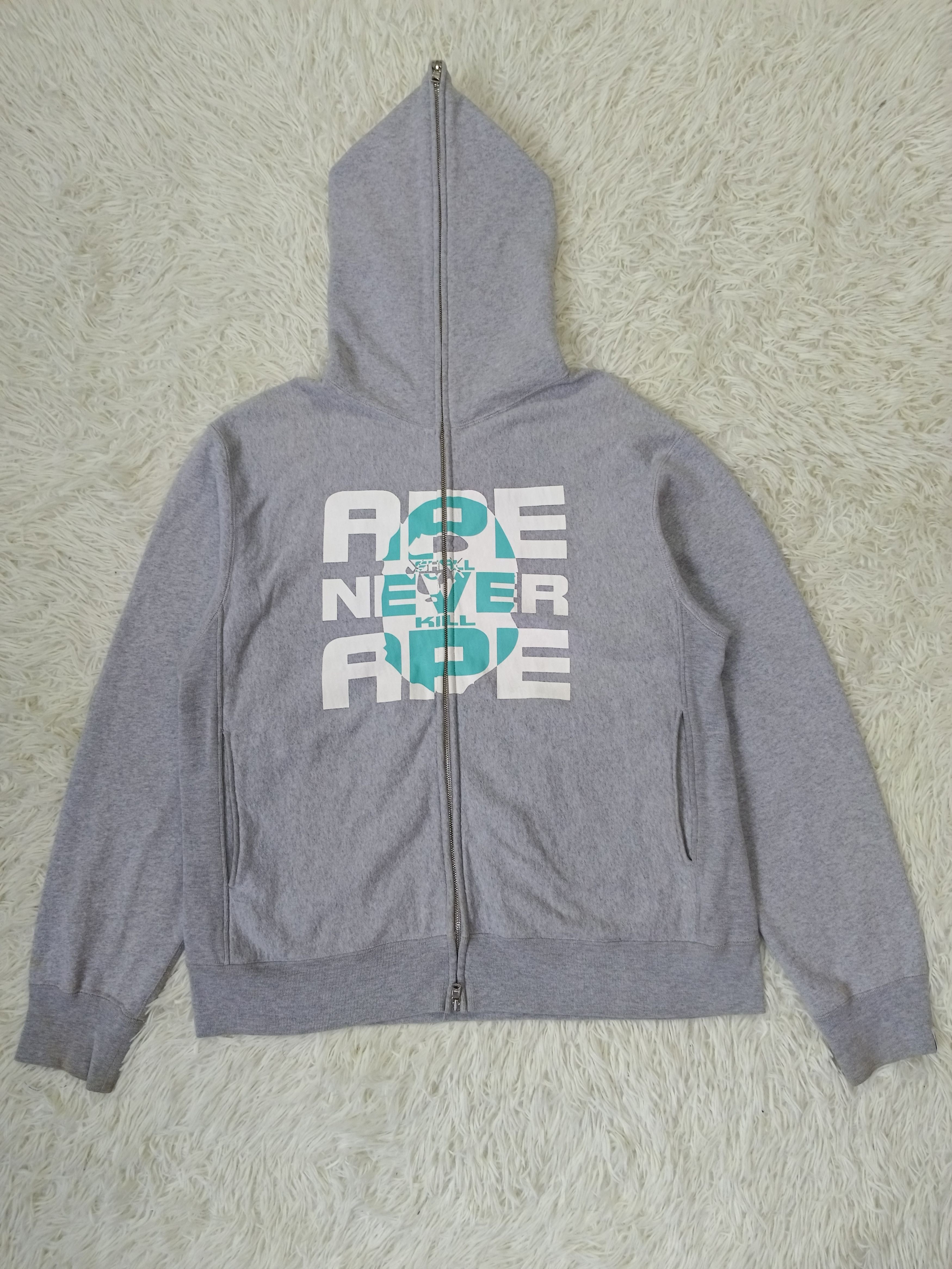 パーカー・フーディ KAWS Holiday Changbai Mountain Zip Up Hoodie KAWS Holiday Changbai Mountain Zip Up Hoodie Grey - SS22 - US