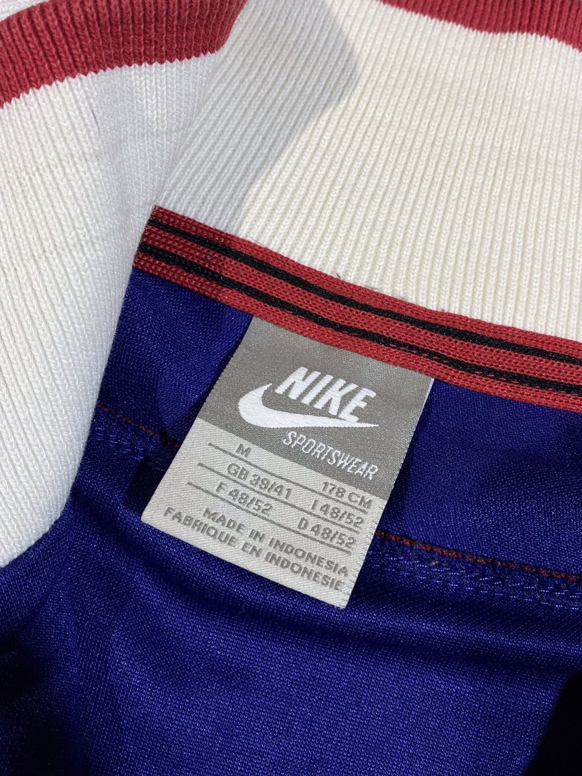 Nike 🔥 Y2K NIKE MANCHESTER UNITED TRACK JACKET RONALDO ERA VIBES Size US M / EU 48-50 / 2 - 13 Thumbnail