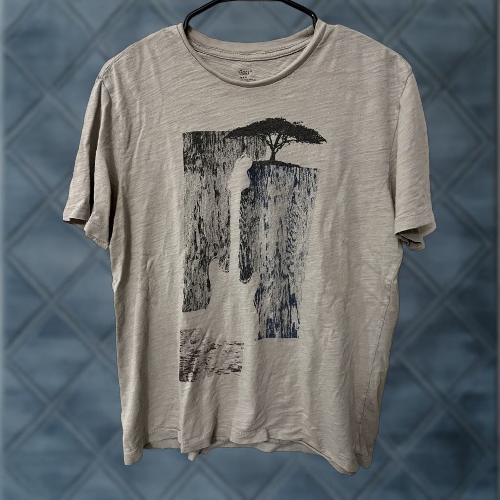 Gap Gap T-Shirt Shirt Men Small Beige Cotton Crew Neck Short Sleeve The Essential Classic 90s Mens Size US S / EU 44-46 / 1 - 1 Thumbnail
