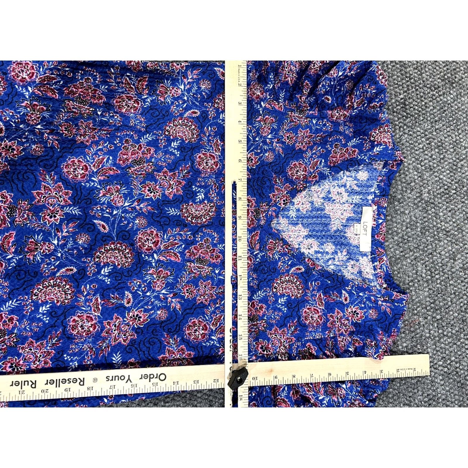 Ann Taylor Ann Taylor Loft Blouse Women's Regular M Blue Floral Long Sleeve Lightweight Polyester Spandex Rayon Button Casual Spring Summer Breathable Size M / US 6-8 / IT 42-44 - 4 Thumbnail