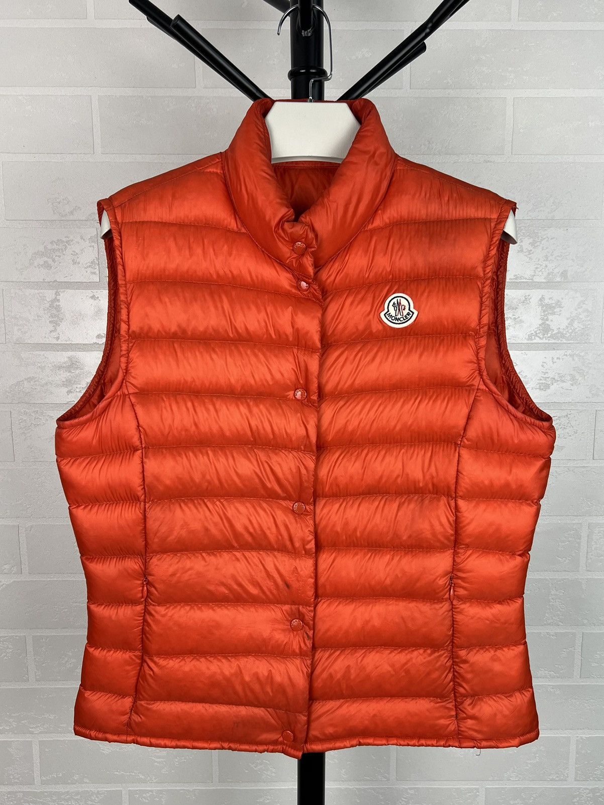 Moncler MONCLER Down Puffer Vest LIANE GILLET Patch Logo Red Wmn’s Size M / US 6-8 / IT 42-44 - 1 Thumbnail