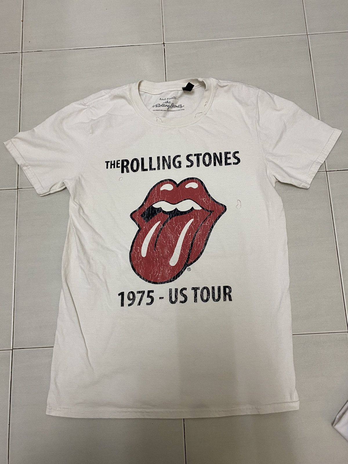 Image of Band Tees x The Rolling Stones The Rolling Stone Shirt 2017 Under Licence in White (Size Small)