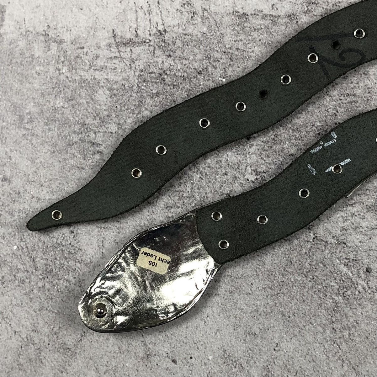 Vintage Y2K Vintage Silver Chrome Python Snake Buckle Leather Belt Size ONE SIZE - 8 Thumbnail