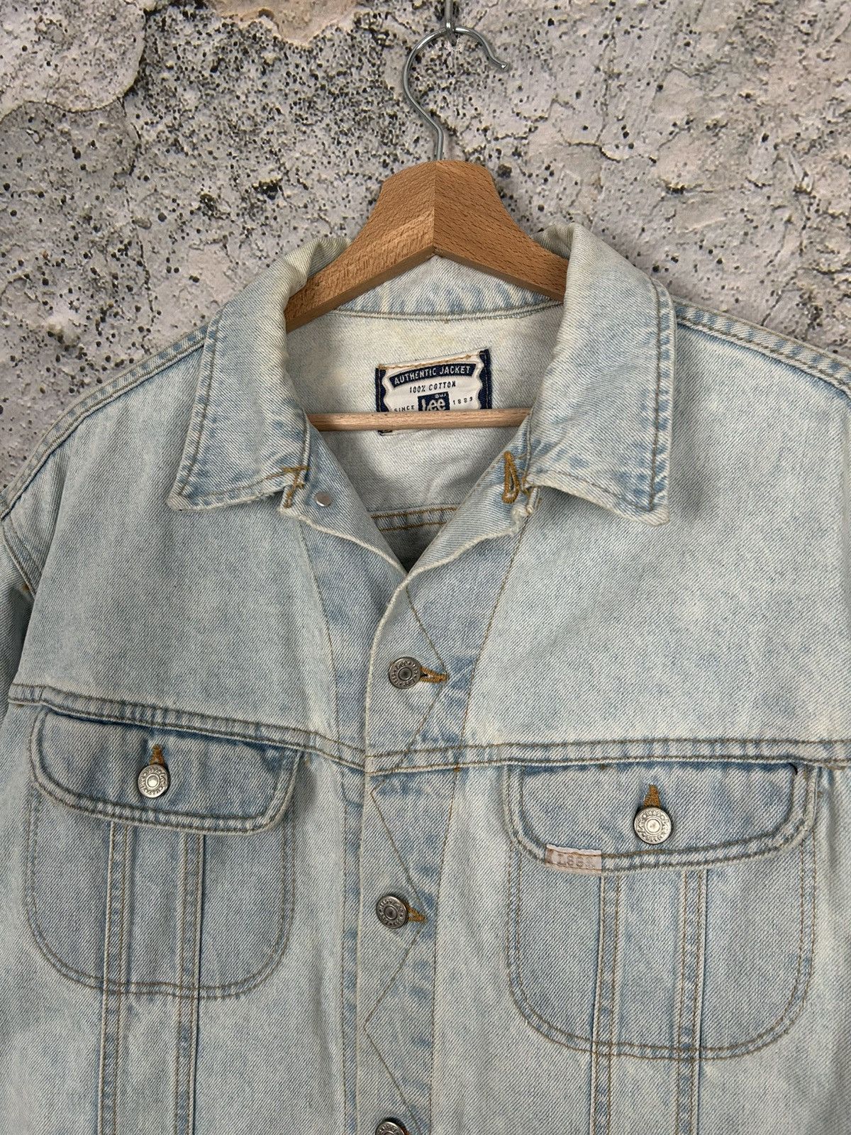 Lee × Vintage Lee Jeans 90s Boxy Trucker Denim Jacket Vintage Rock Punk Size US L / EU 52-54 / 3 - 4 Thumbnail