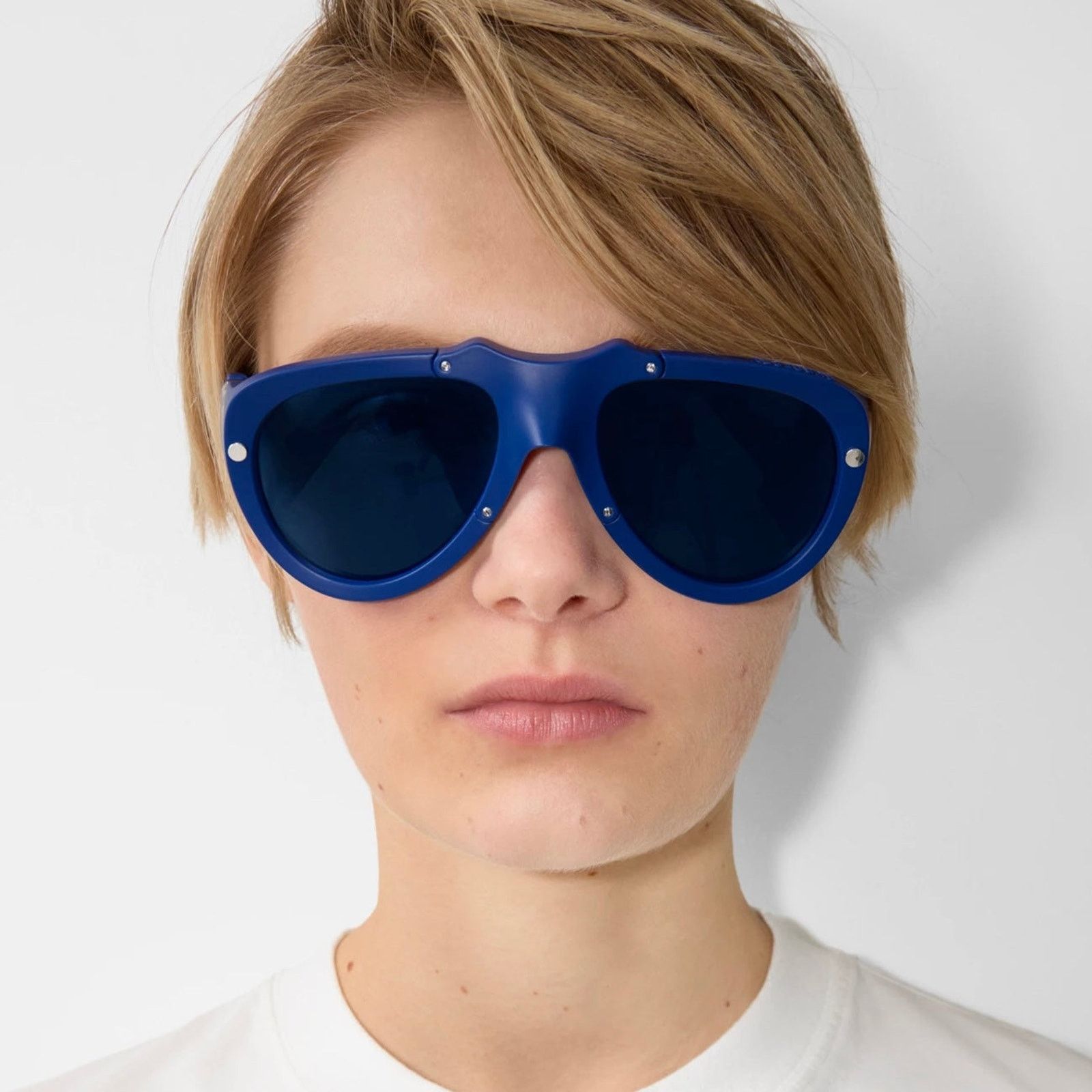 Burberry New, BURBERRY Sunglasses B4433-U 4139/80 Authentic Size ONE SIZE - 3 Thumbnail