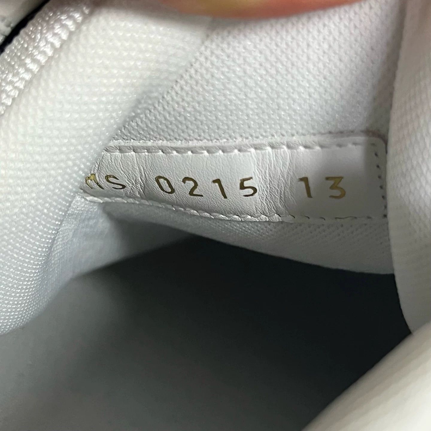Louis Vuitton Louis Vuitton Panda Embossed Low-Top Sneakers Size US 13 / EU 46 - 6 Thumbnail