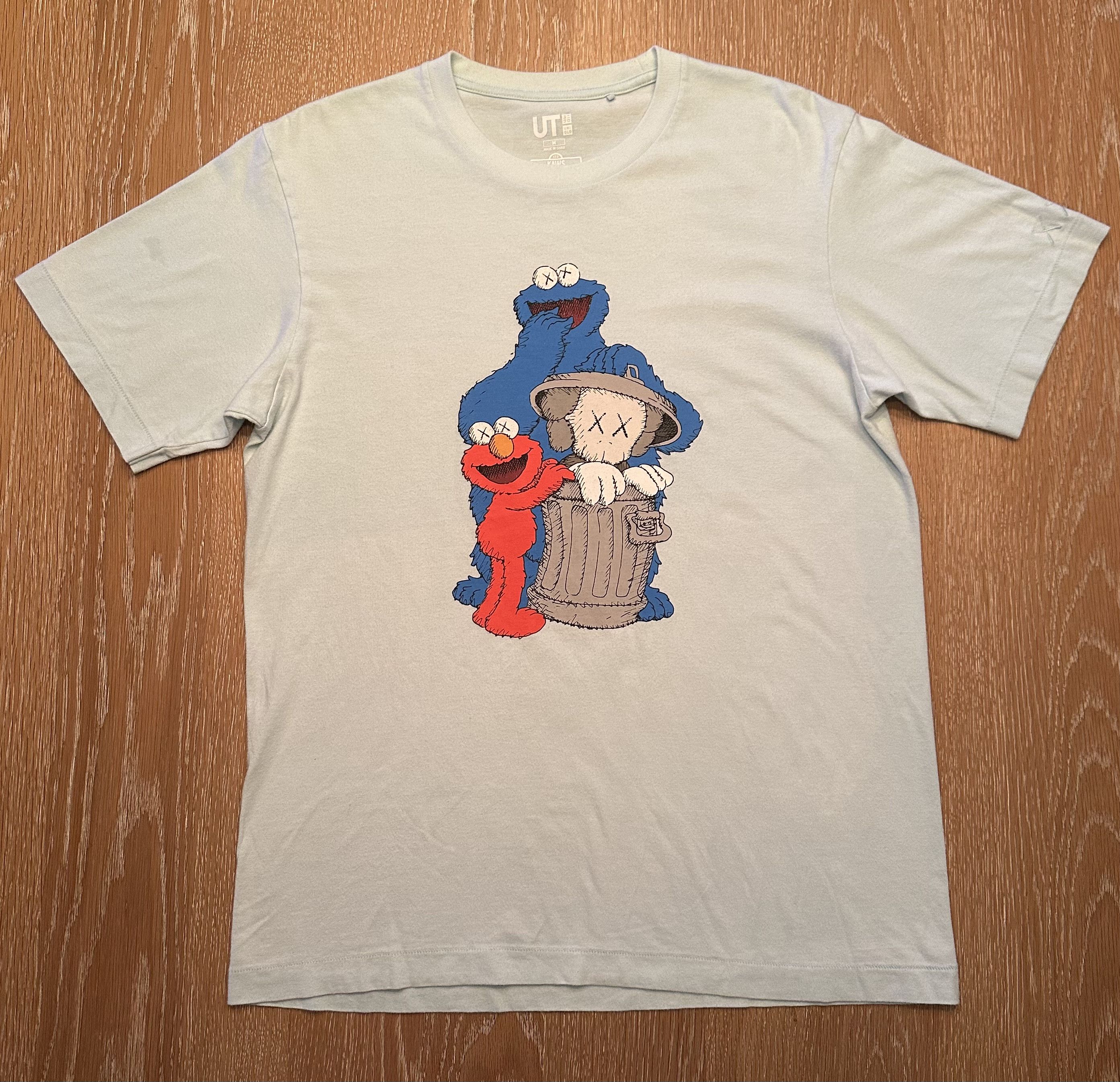 Kaws × Uniqlo Kaws x Uniqlo Sesame Street Tee Size US M / EU 48-50 / 2 - 1 Thumbnail