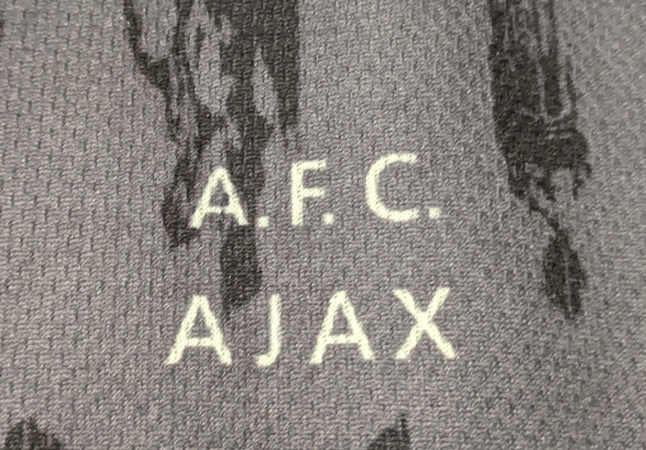 Umbro Jersey Ajax Amsterdam away 96-97 Overmars football shirt Size US XL / EU 56 / 4 - 11 Thumbnail