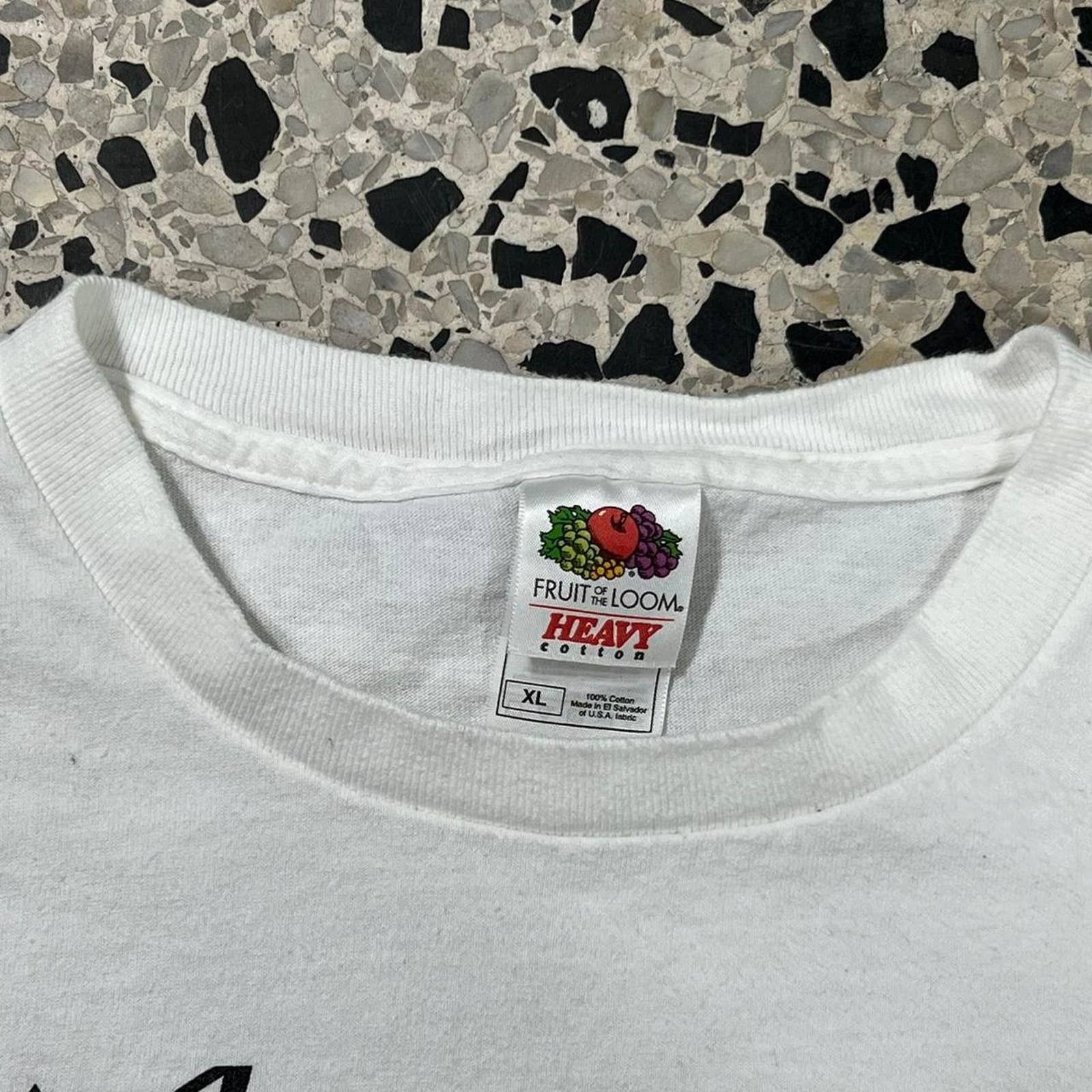 Fruit Of The Loom VINTAGE Y2K CALVIN PEEING ON GEORGE W BUSH PROMO TEE Size US XL / EU 56 / 4 - 3 Thumbnail