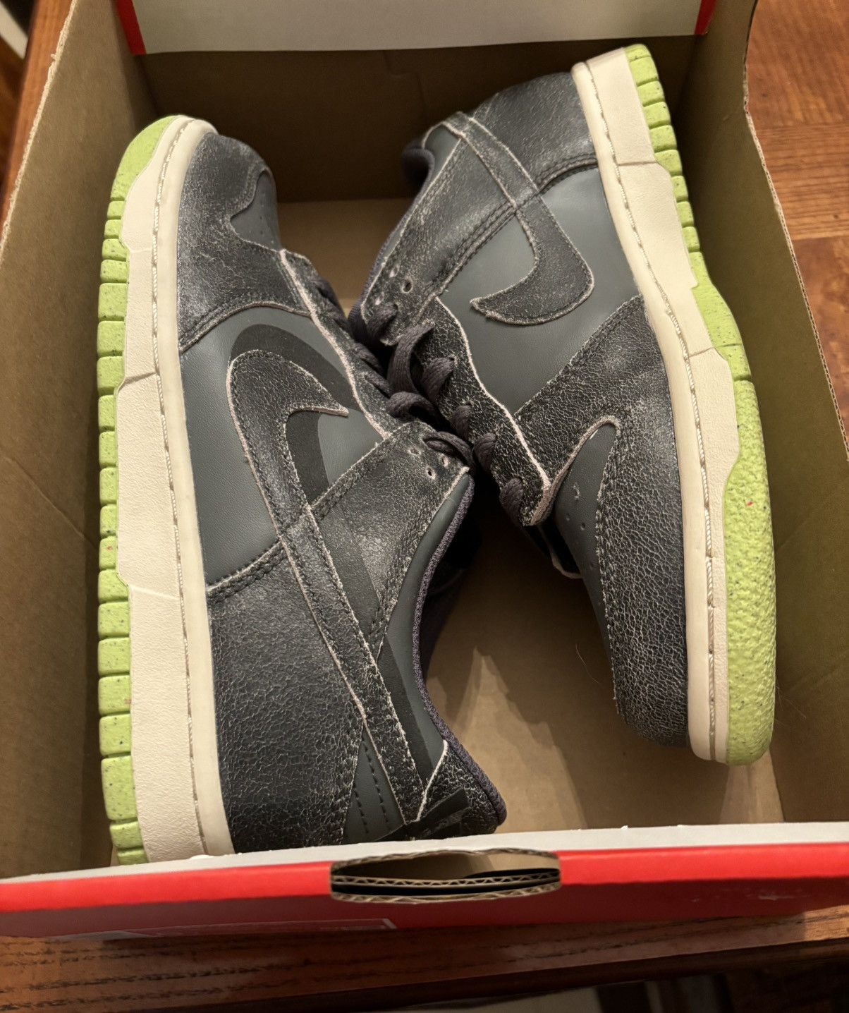 Nike × Vintage Dunk Low SE GS ‘Halloween - Cauldron’ Size US 6 / EU 39 - 7 Thumbnail