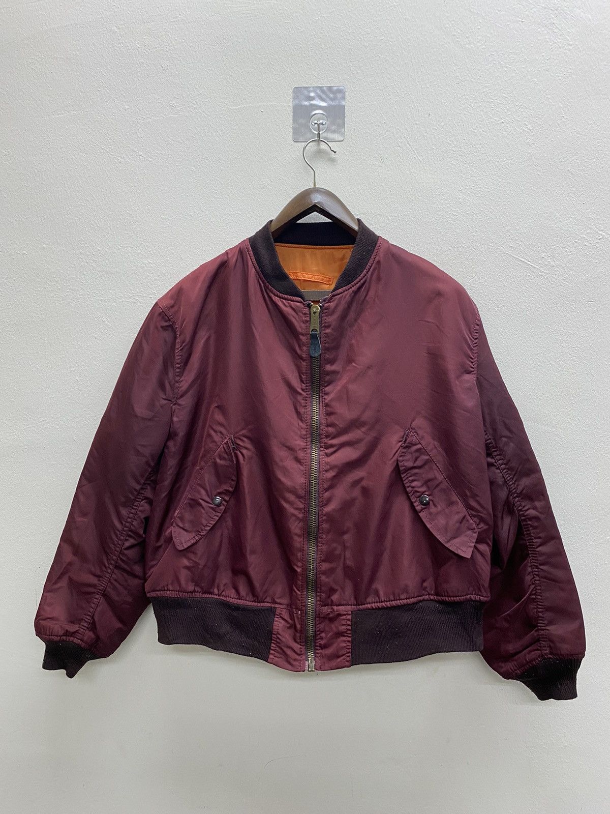Alpha Industries Rare Vtg Alpha Industries Bomber Jacket Red Calour Size US L / EU 52-54 / 3 - 1 Thumbnail