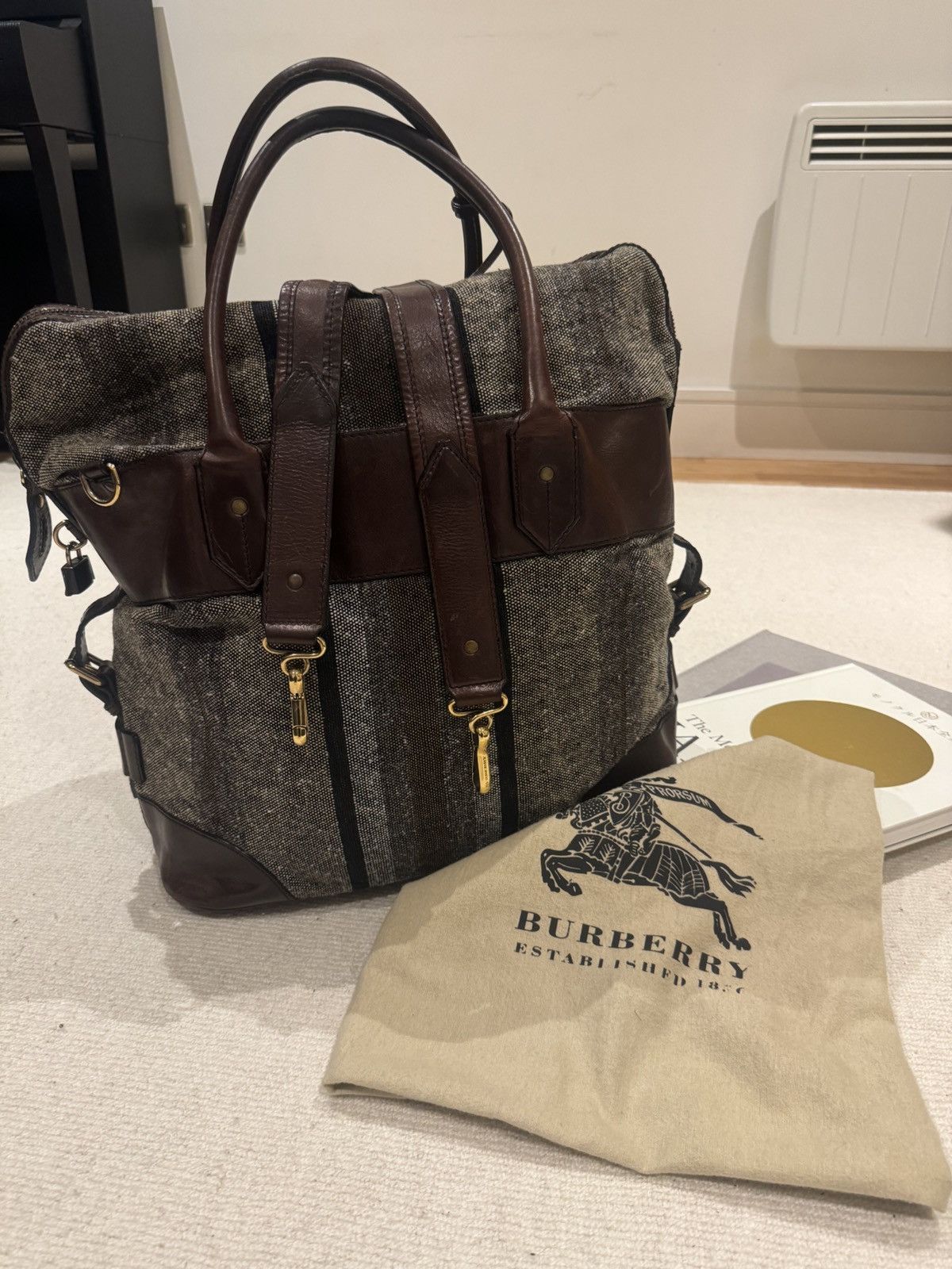 Burberry Burberry Prorsum Runway Bag Size ONE SIZE - 2 Thumbnail