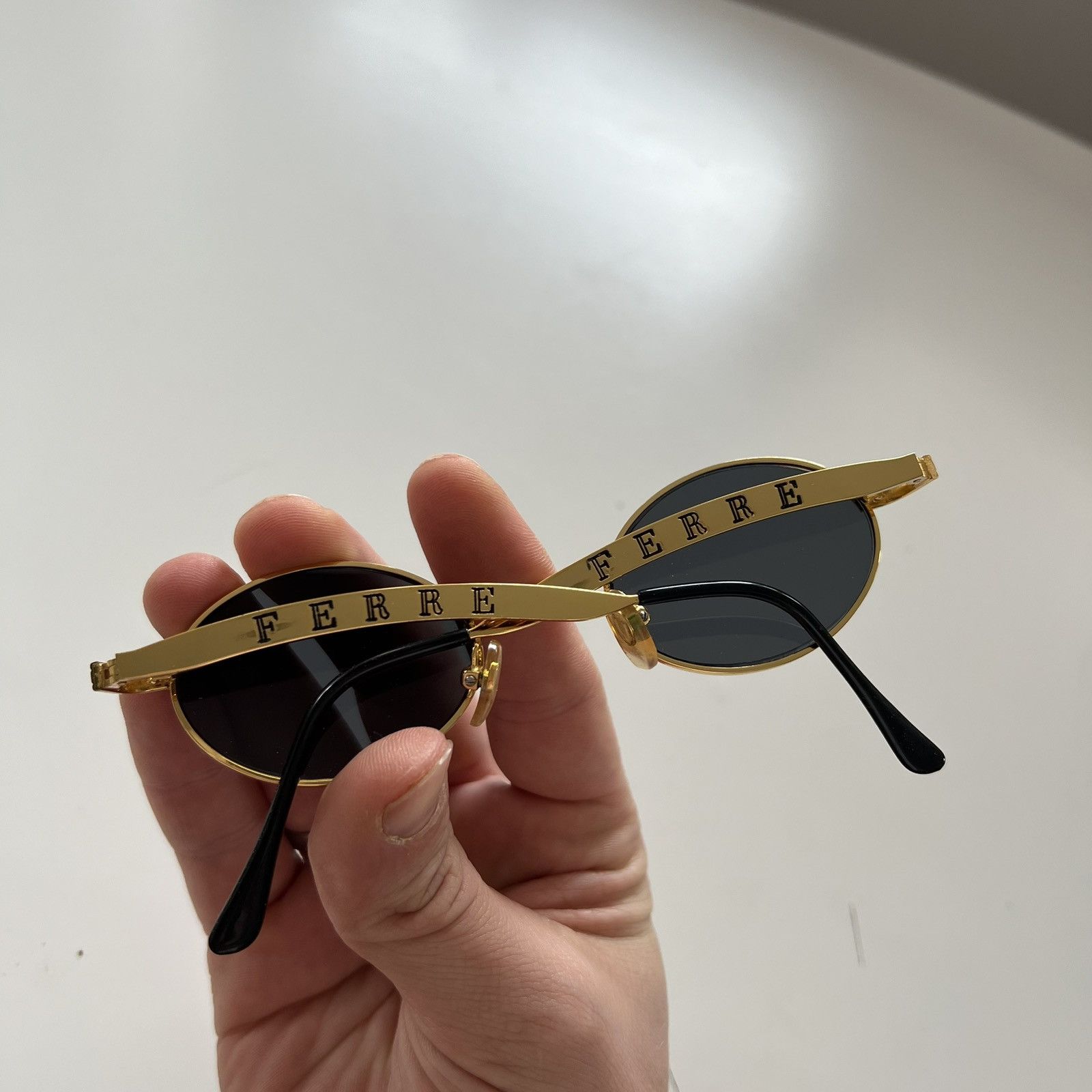 Designer × Gianfranco Ferre × Vintage Gianfranco Ferre vintage oval sunglasses 90s Size ONE SIZE - 2 Thumbnail
