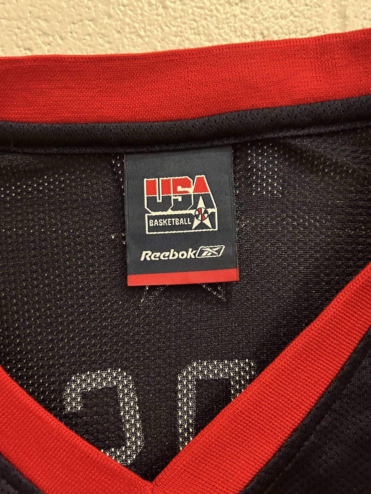 NBA 2004 Allen Iverson Team USA Number 4 Reebok Olympics Jersey Size US L / EU 52-54 / 3 - 4 Thumbnail