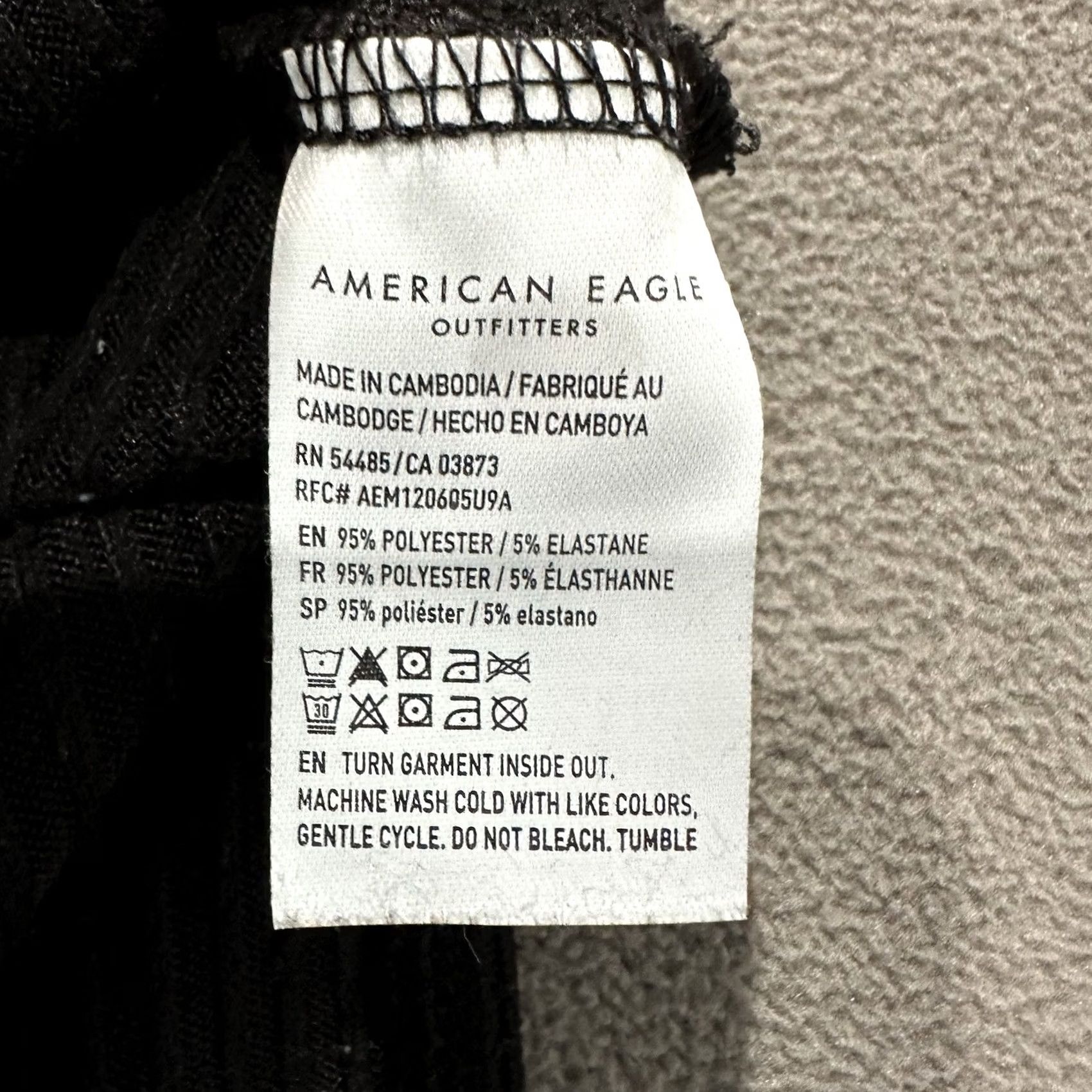 American Eagle Outfitters American Eagle Outfitters Shirt Womens XL Black Ribbed Knit V-Neck Stretch Soft Tunic EUC Size XL / US 12-14 / IT 48-50 - 5 Thumbnail