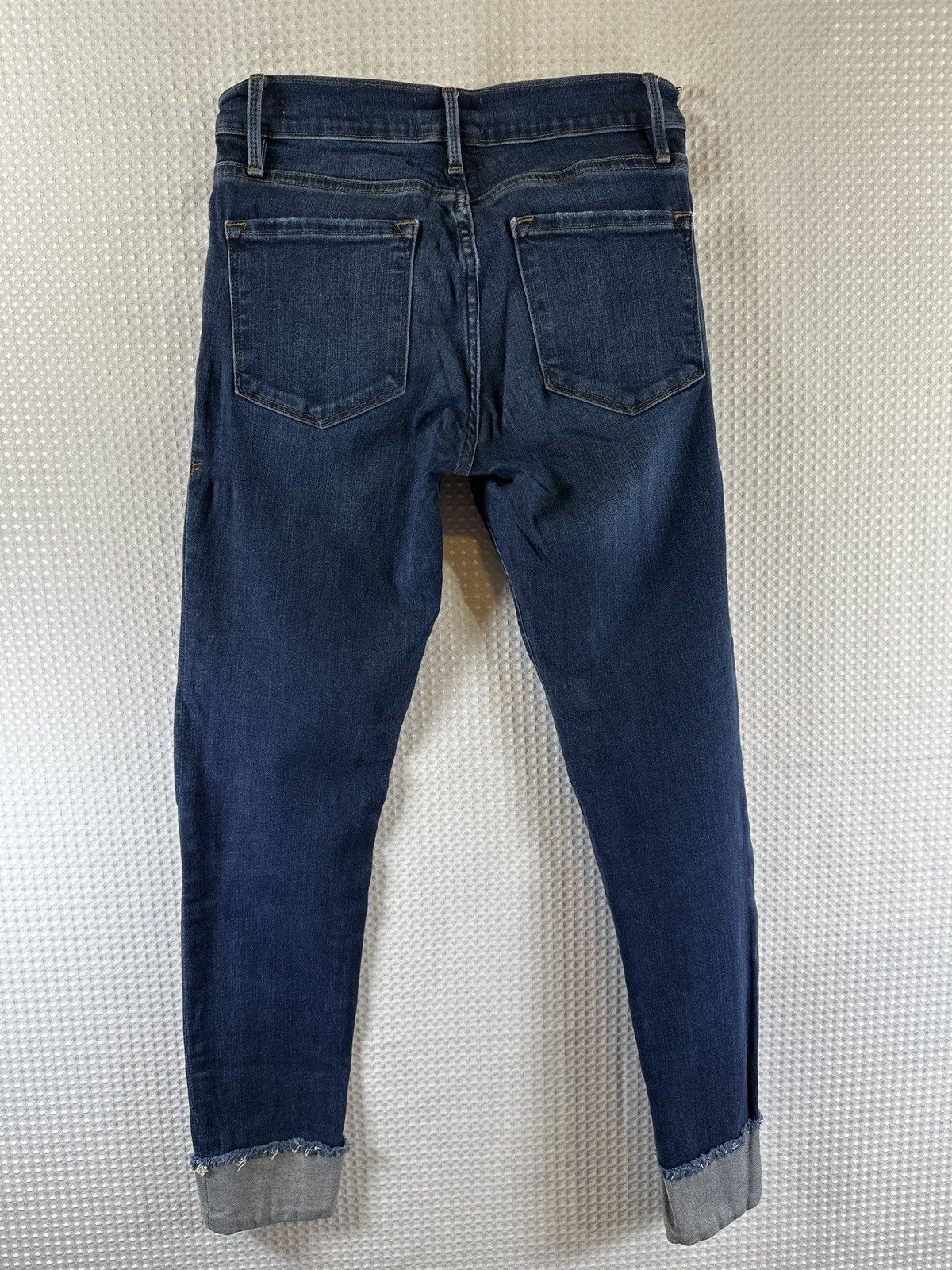 Frame Frame Le Skinny De Jeanne Crop Reverse V-Cuff Size 26" / US 2 / IT 38 - 5 Thumbnail