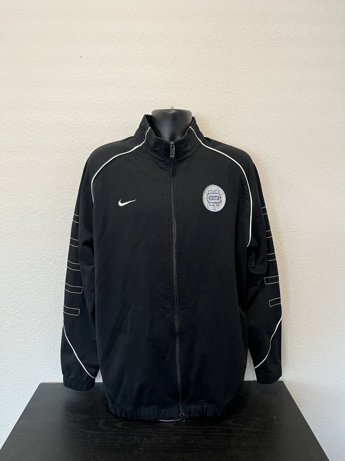 Nike × Vintage University of North Carolina Nike zip up sweatshirt Size US XL / EU 56 / 4 - 1 Thumbnail