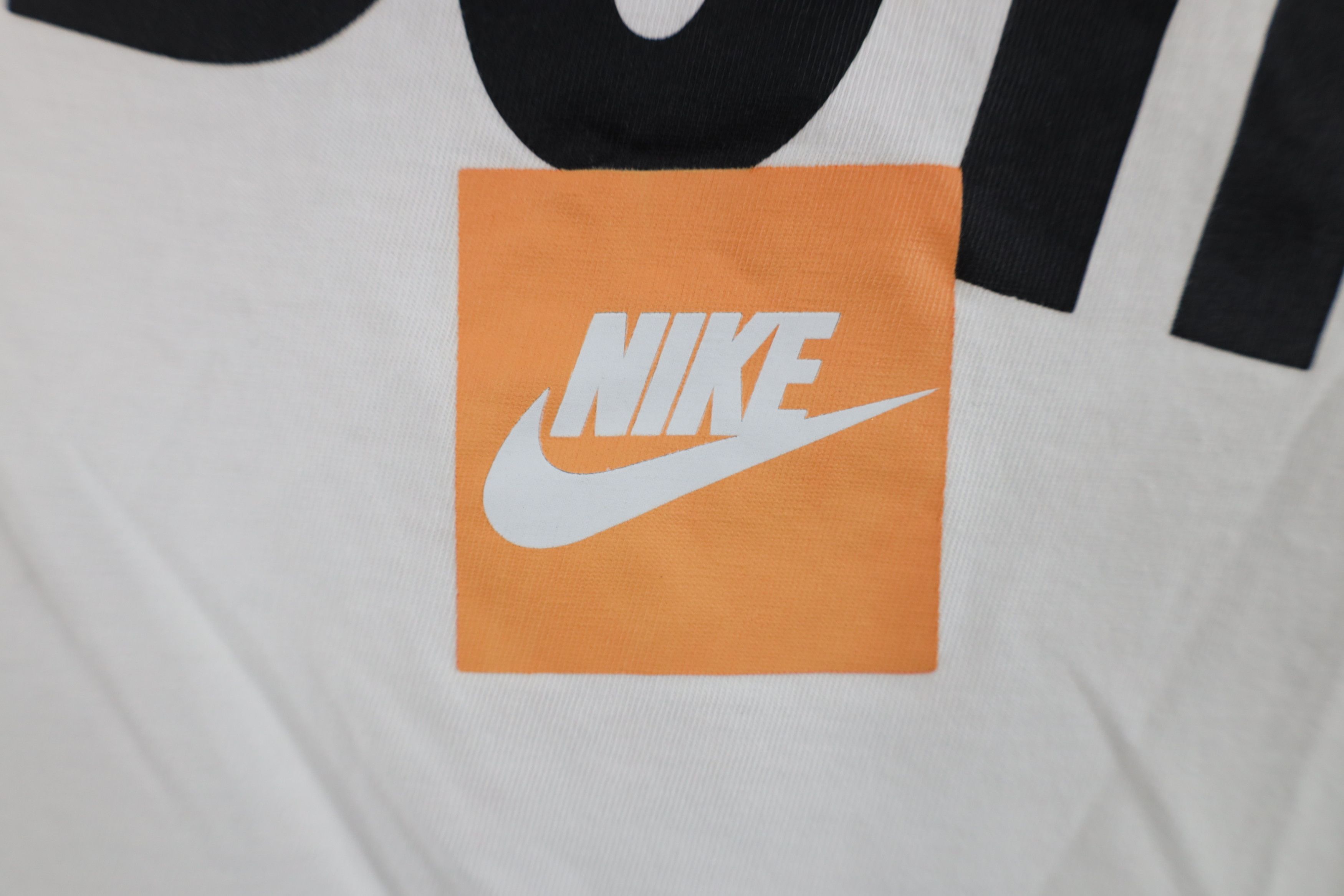 Nike Nike Spell Box Logo Just Do It Short Sleeve T-Shirt White Size US M / EU 48-50 / 2 - 5 Thumbnail