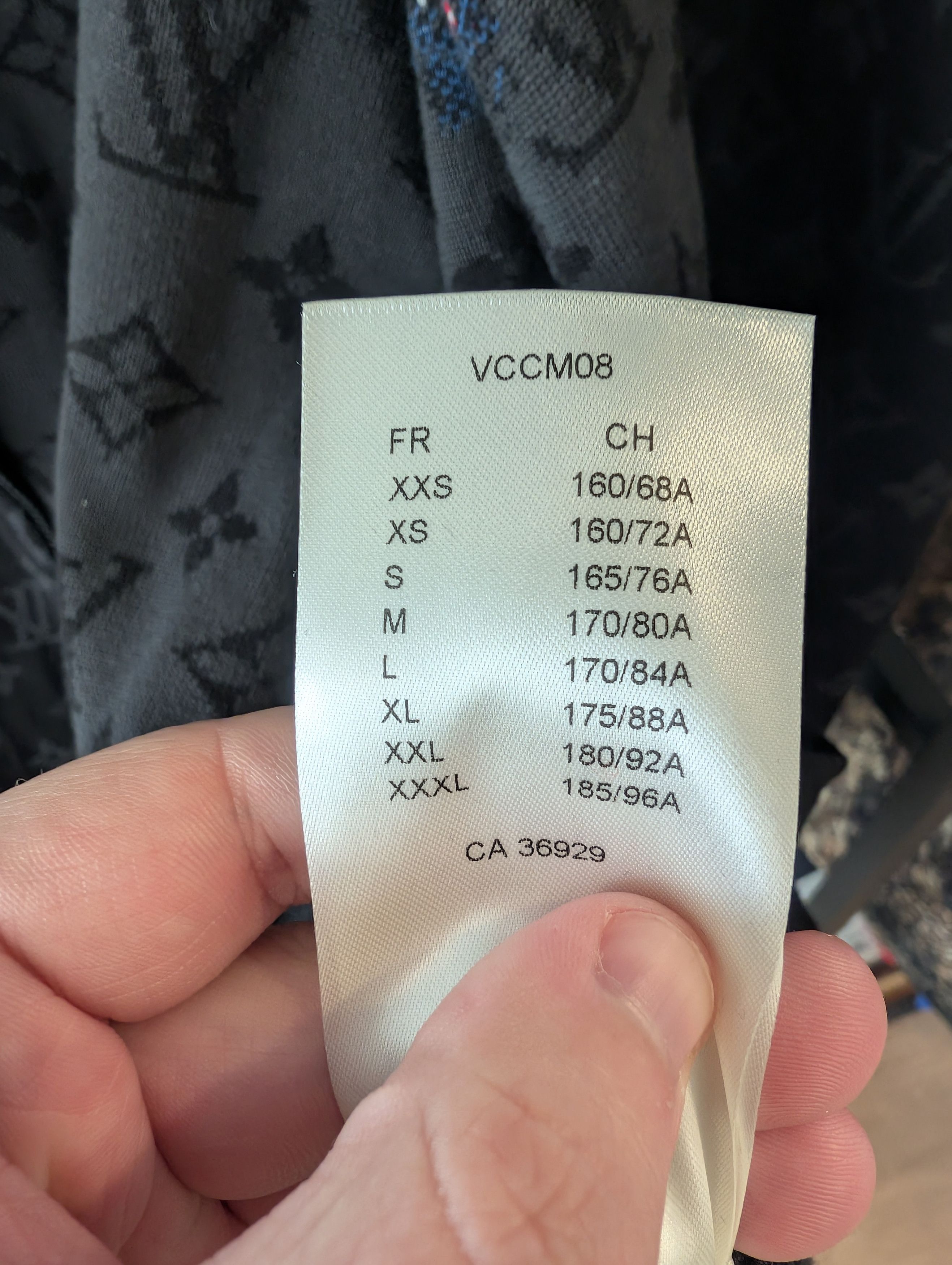 Louis Vuitton Louis Vuitton monogram graffiti knit bomber zip up Size US XL / EU 56 / 4 - 10 Thumbnail
