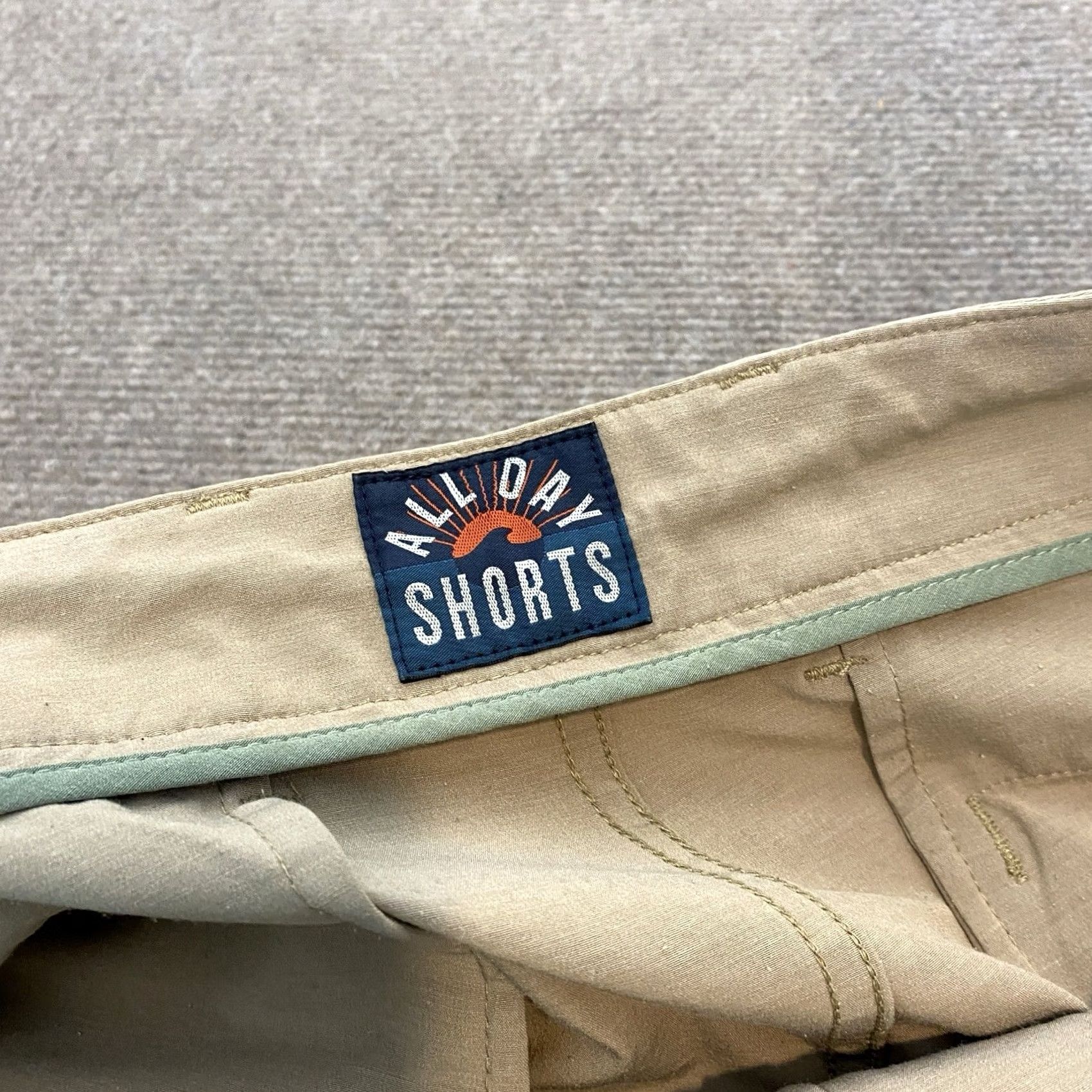 Faherty Faherty Shorts Mens 38 Beige 9" All Day Polyester Performance Drawstring Golf Size US 38 / EU 54 - 6 Thumbnail