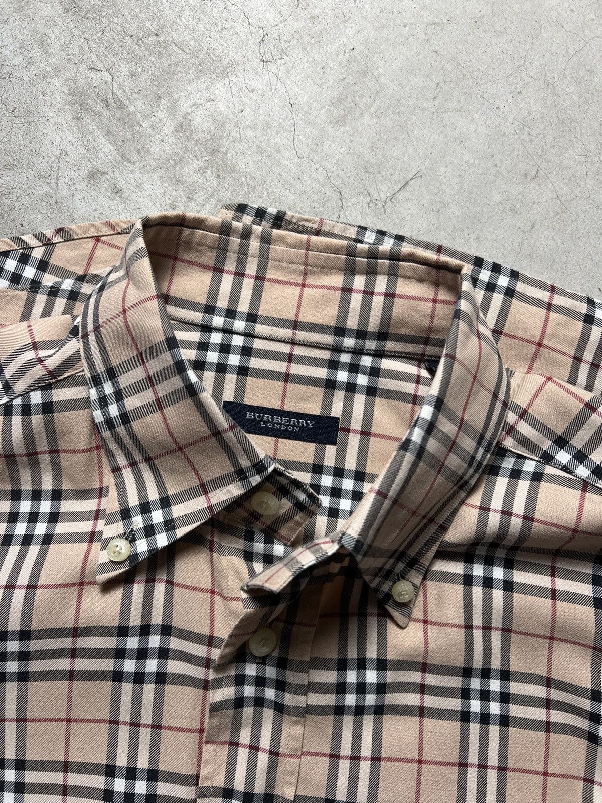 Burberry Burberry Vintage Checkered Shirt Size US L / EU 52-54 / 3 - 13 Thumbnail