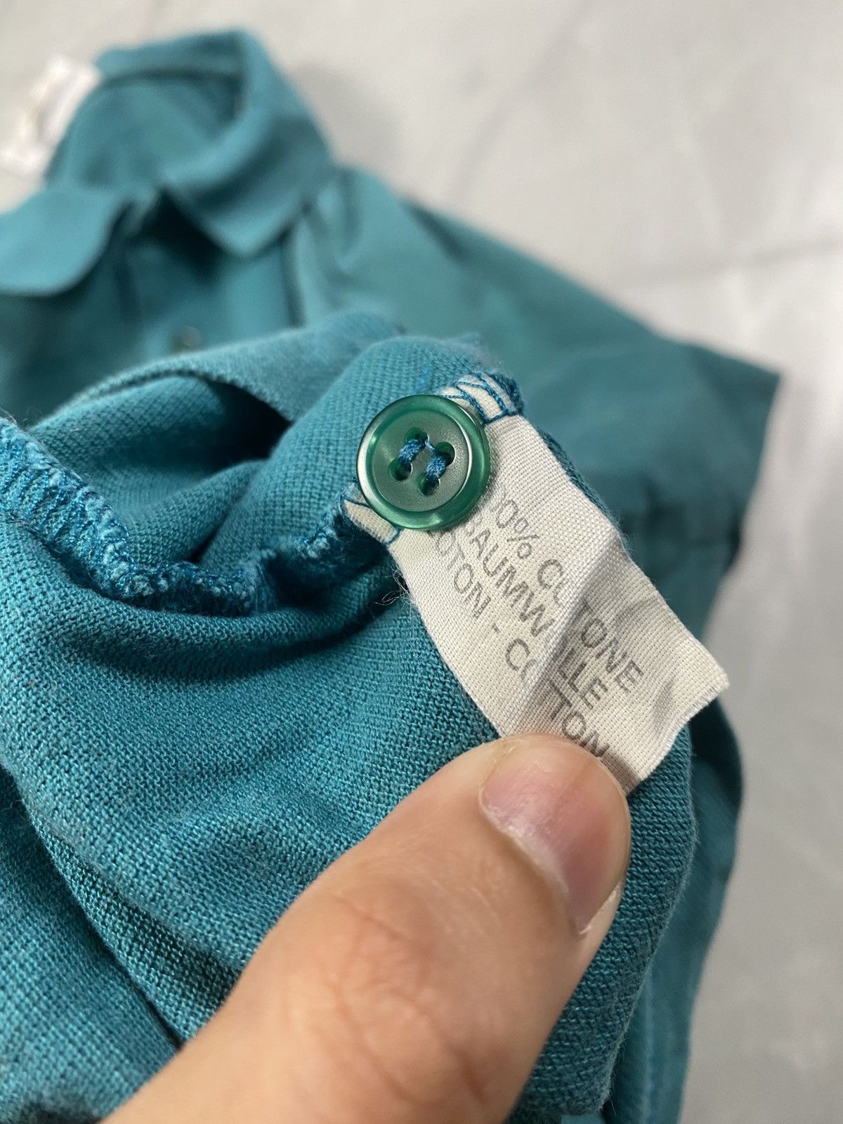 Yves Saint Laurent Vintage 90s YSL Sunfaded Polos Tee Size US M / EU 48-50 / 2 - 9 Thumbnail