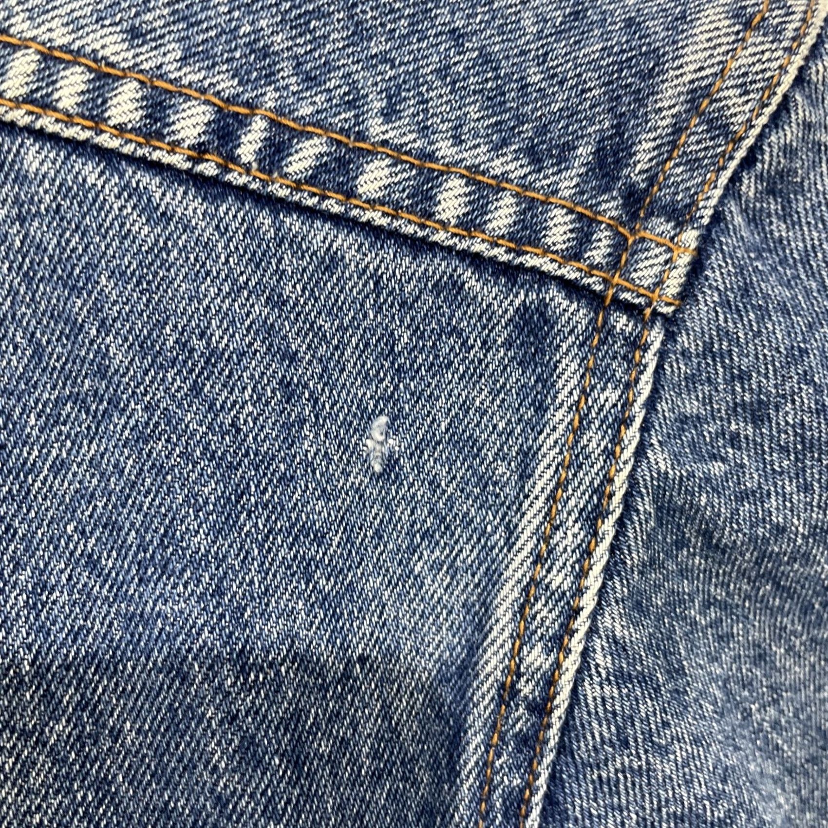 Jordache VINTAGE Jordache Blue Jean Denim Jacket Basic Cropped Women's M Distressed Size 32" / US 10 / IT 46 - 6 Thumbnail