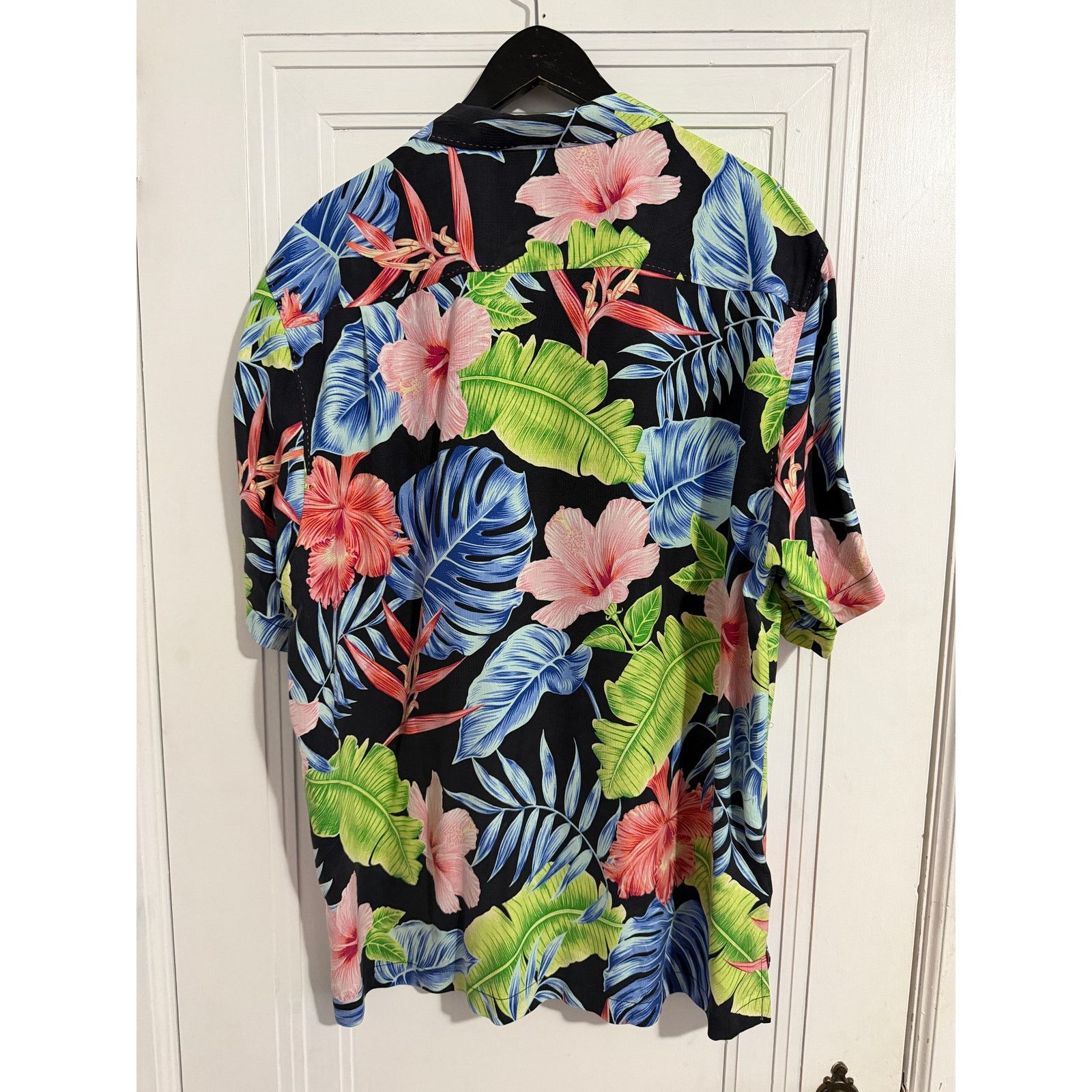 Tommy Bahama Tommy Bahama 100% Silk Hawaiian Shirt Men's Size XL Size US XL / EU 56 / 4 - 5 Thumbnail