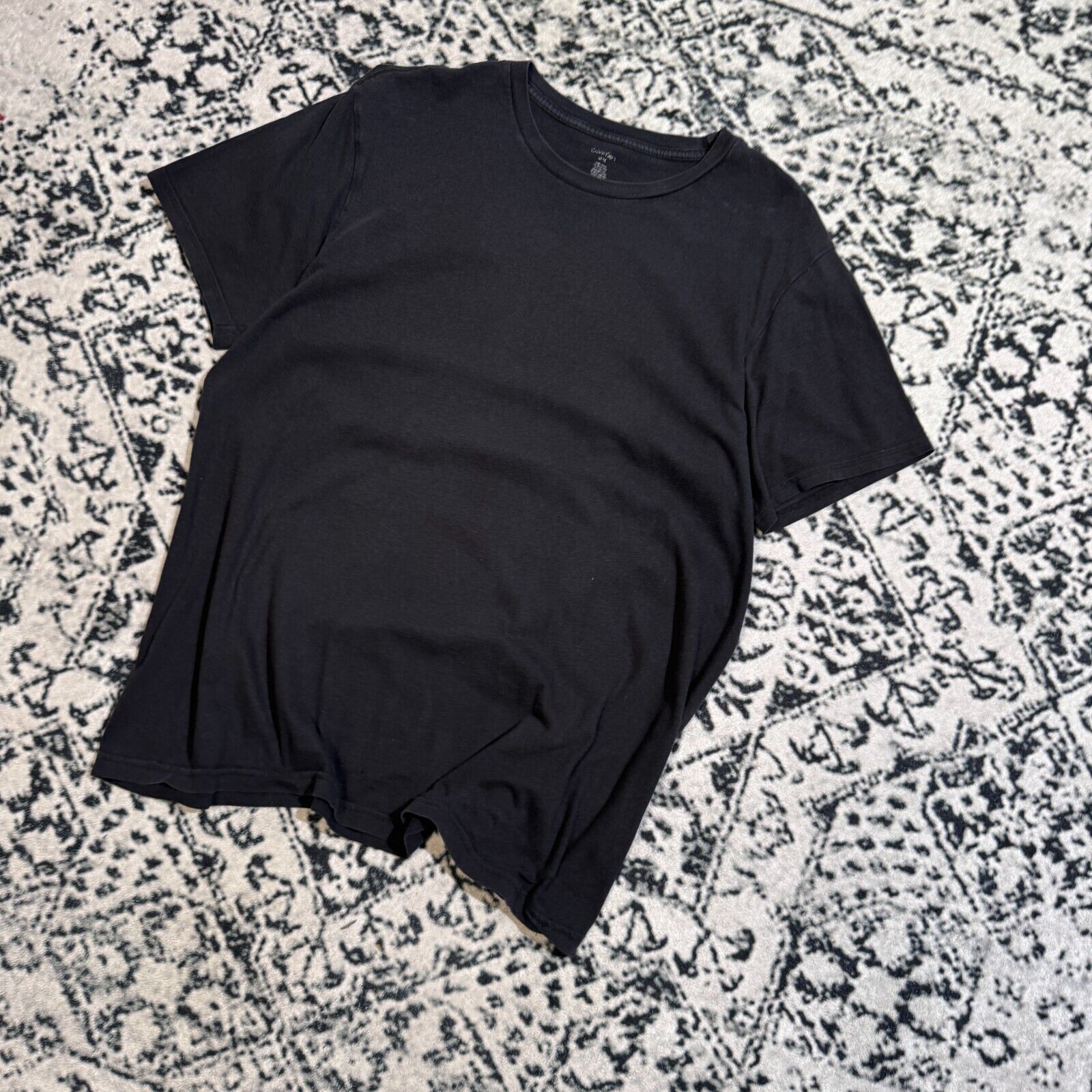 Calvin Klein × Vintage Vintage Calvin Klein Black Cotton T-Shirt Size M Y2K 90s Size US M / EU 48-50 / 2 - 2 Thumbnail