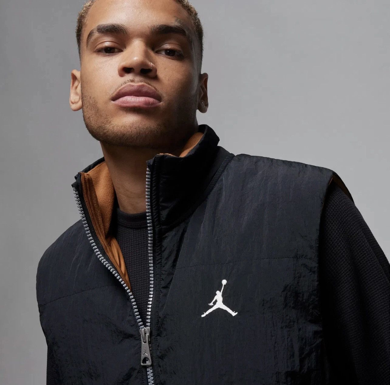 Jordan Brand Jordan Essentials Winter Fleece Vest Black Tan Size US XL / EU 56 / 4 - 2 Thumbnail