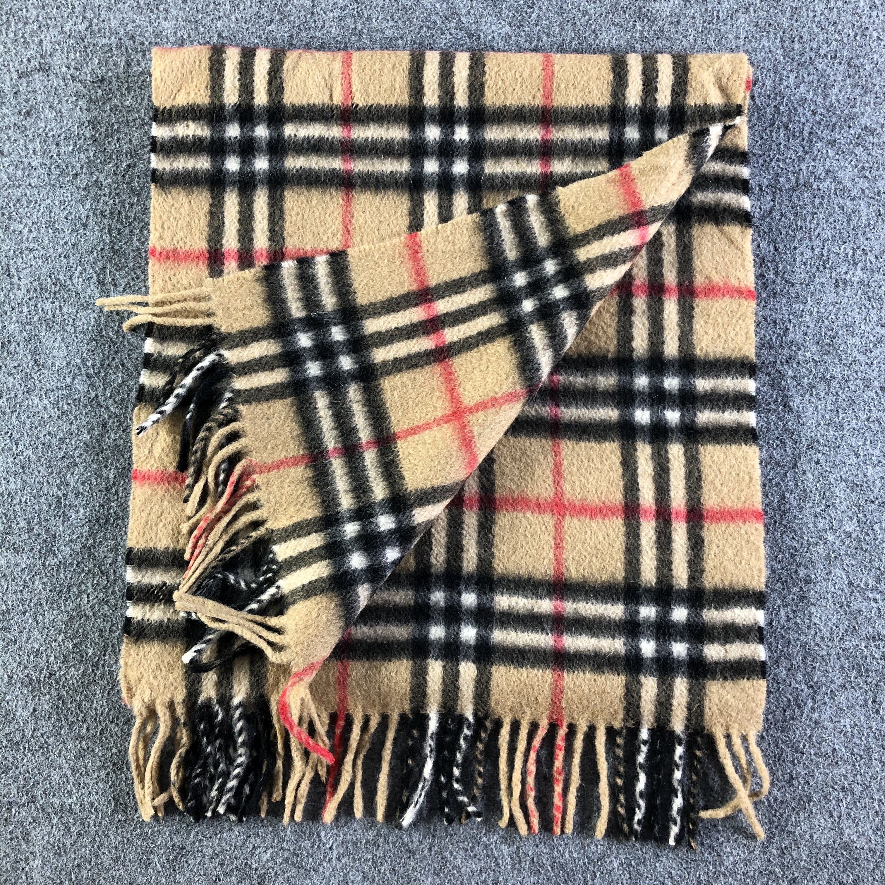 Burberry Burberrys Cashmere Scarf / Muffler / Neckwear Size ONE SIZE - 7 Thumbnail