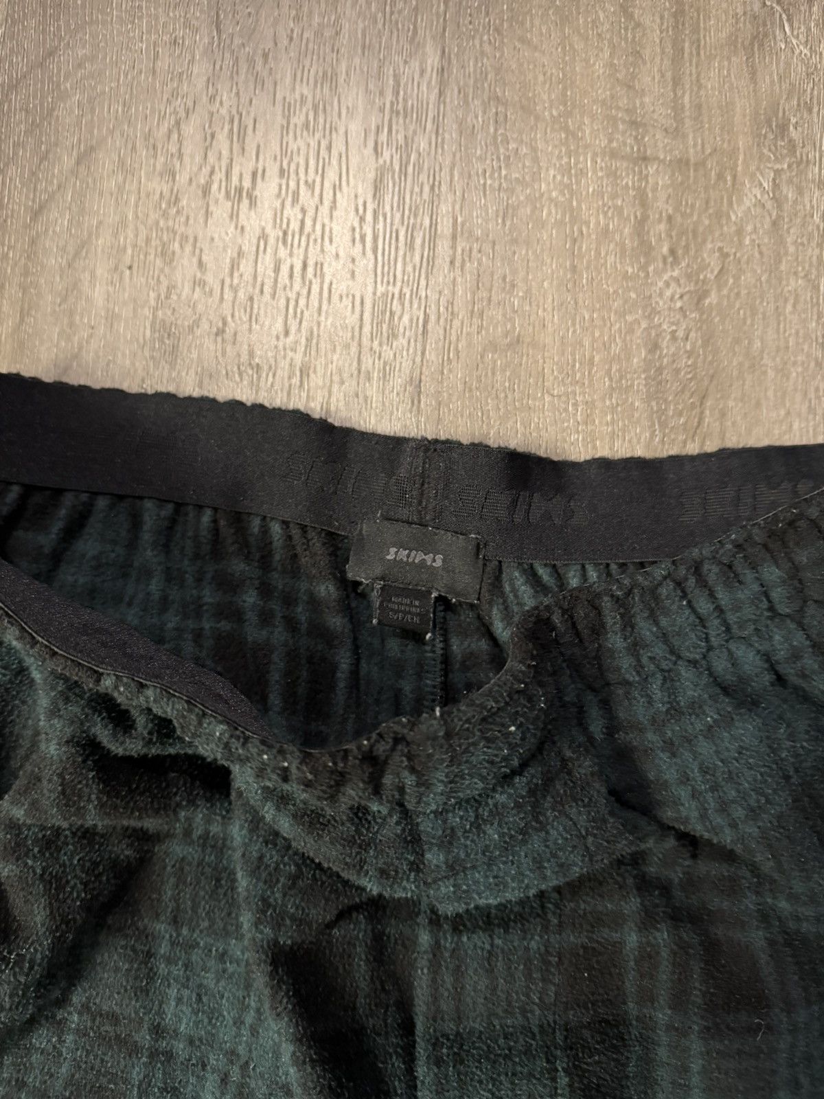 SKIMS SKIMS Unisex Black & Green Plaid Jogger Pants Size Small Size 29" - 2 Thumbnail