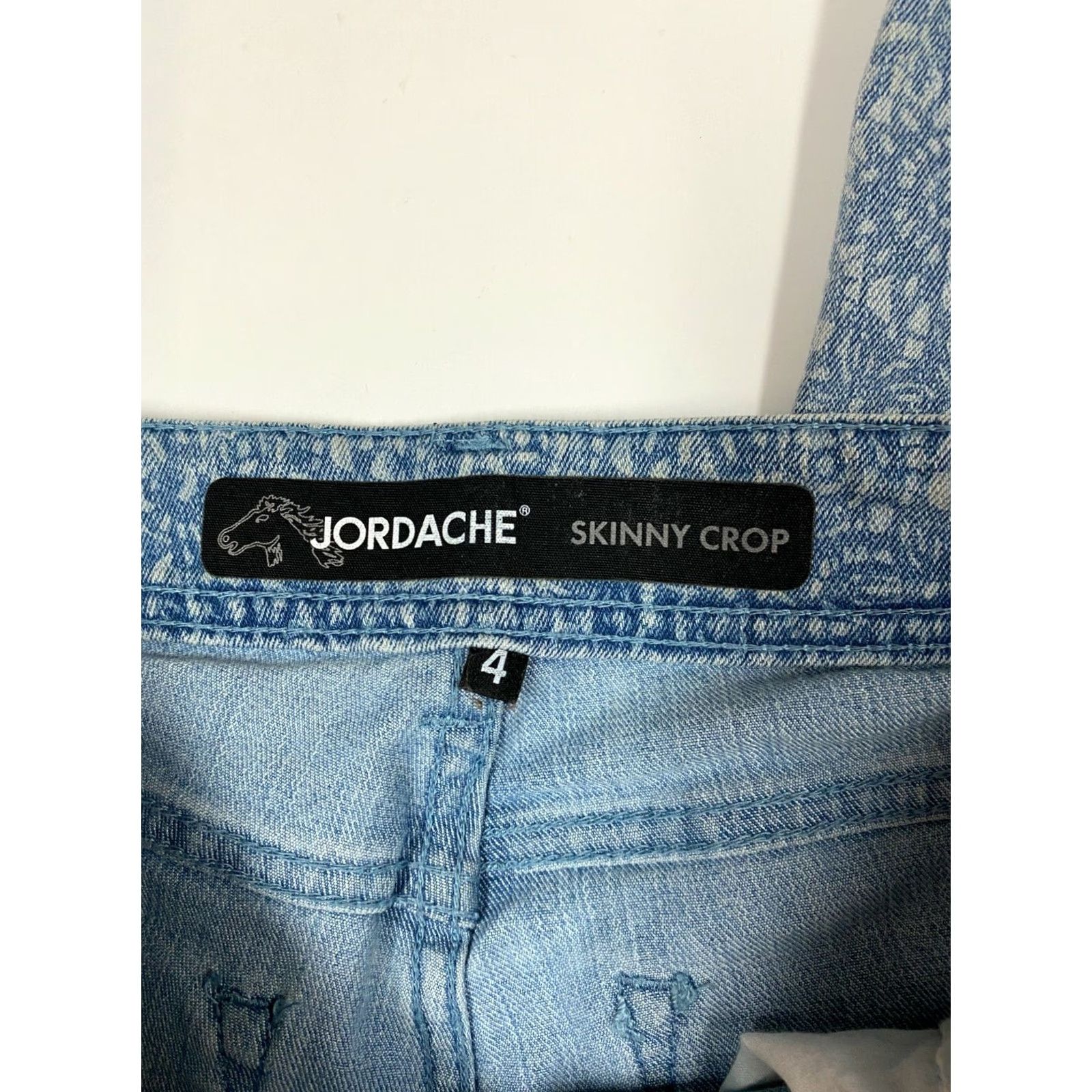 Jordache Jordache Jeans Womens 4 Blue Cropped Straight 22in Inseam Regular Fit Mid Rise Cotton Blend Denim N/A Size 27" / US 4 / IT 40 - 5 Thumbnail