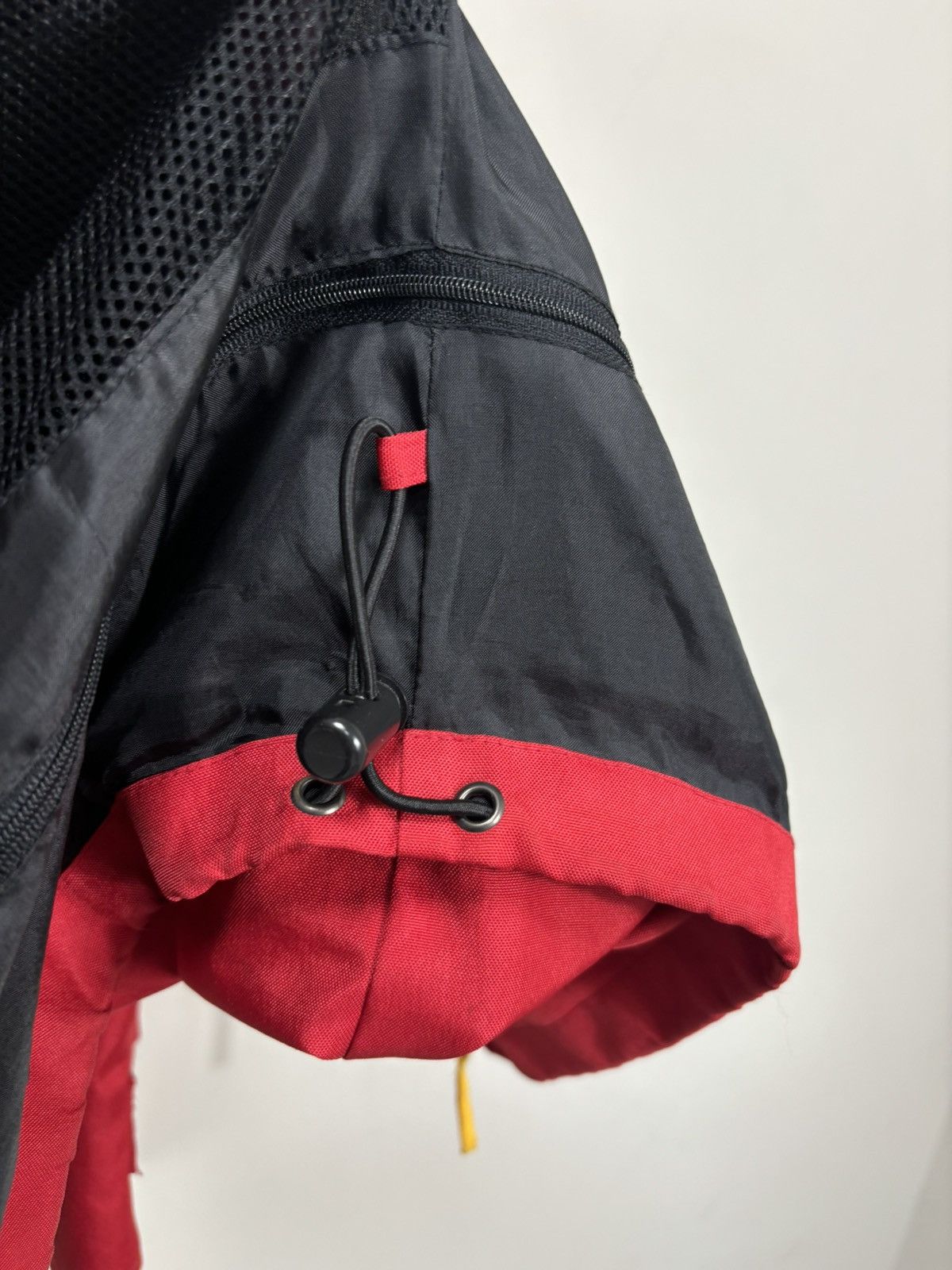 Ferrari Ferrari F1 Team Printer Men’s Red Windbreaker Racing Jacket Size US XL / EU 56 / 4 - 20 Thumbnail
