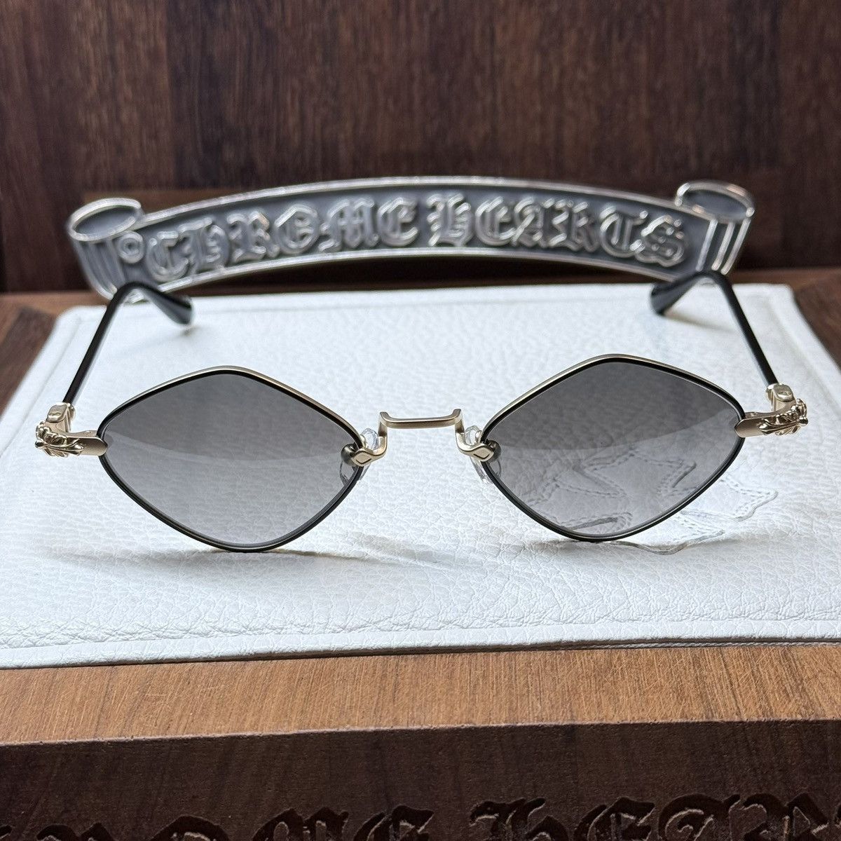 Chrome Hearts Chrome Hearts Diamond Dog Sunglasses Size ONE SIZE - 3 Thumbnail