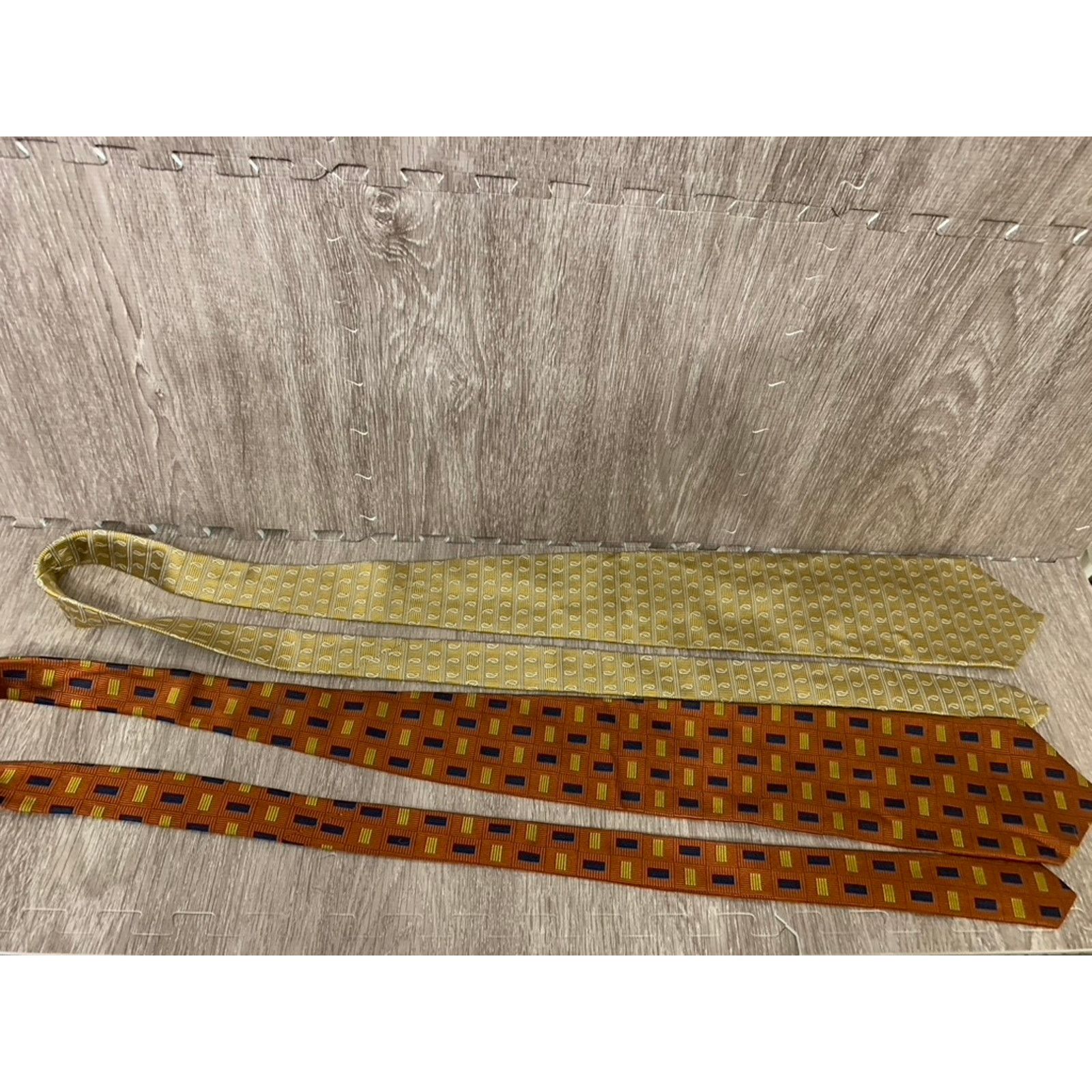 Jos. A. Bank Lot of 5 Jos A Bank Corporate Collection Silk Ties Geometric Size ONE SIZE - 8 Thumbnail