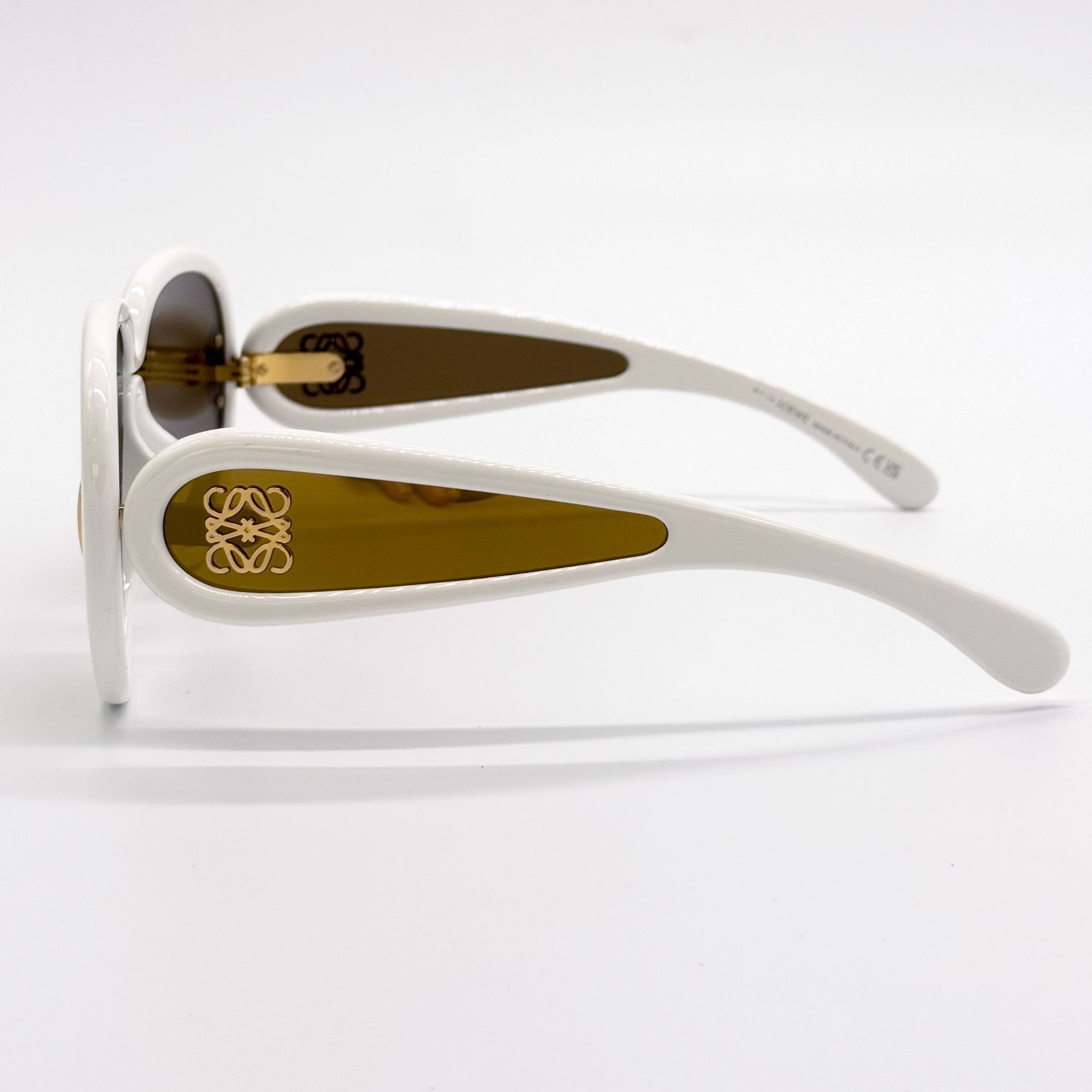 Loewe NEW LOEWE SUNGLASSES LW40132I 25G WHITE UNISEX EYEWEAR LOEWE Size ONE SIZE - 9 Thumbnail